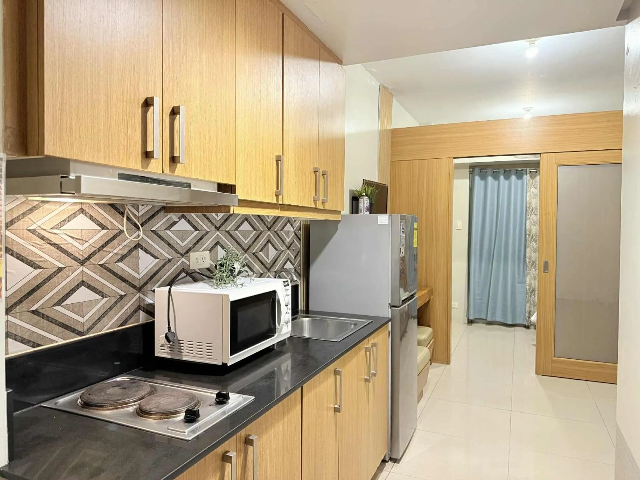 Premiere Haven MOA Staycation