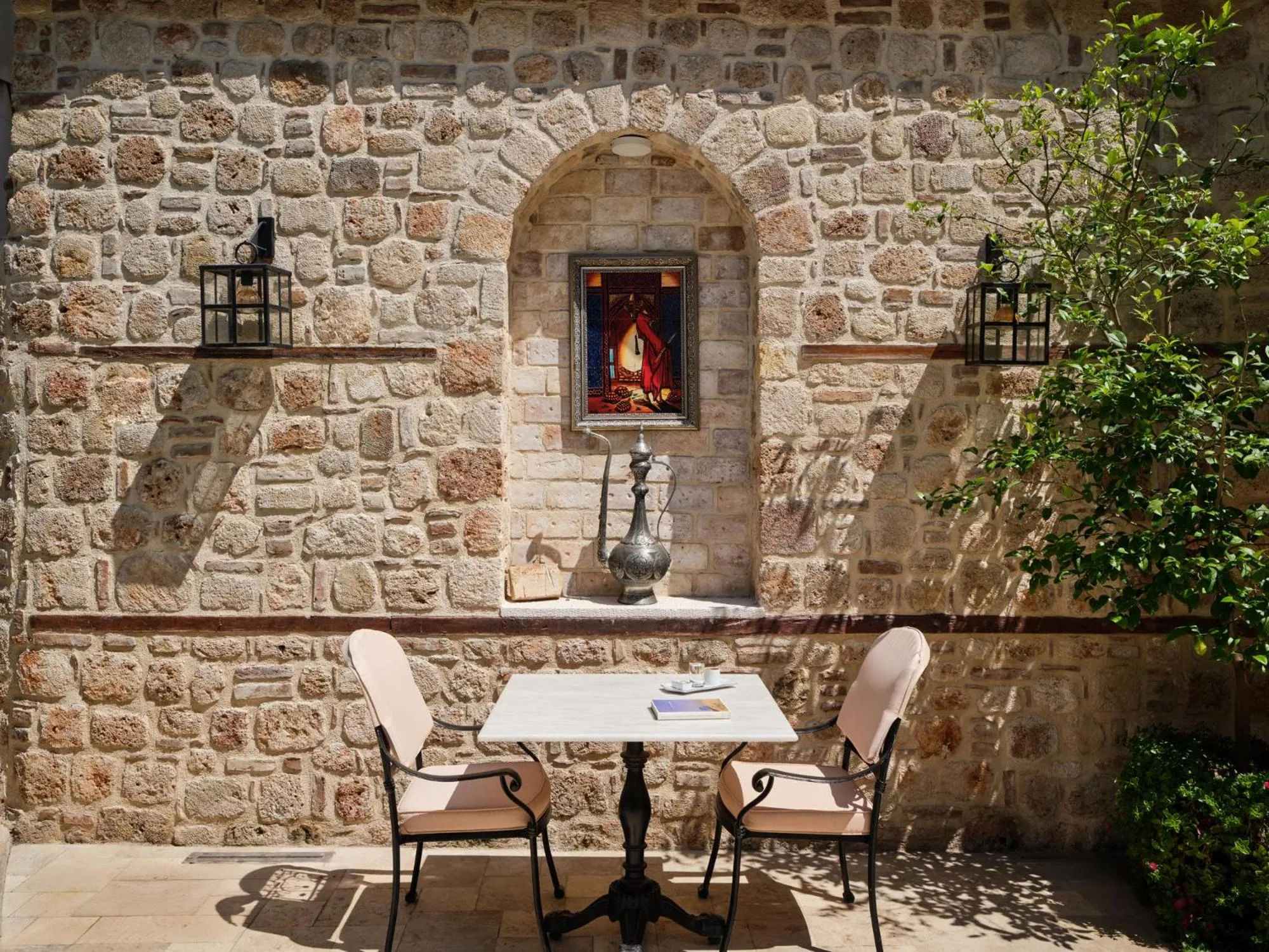 Day in Hotel 1207 Special Class