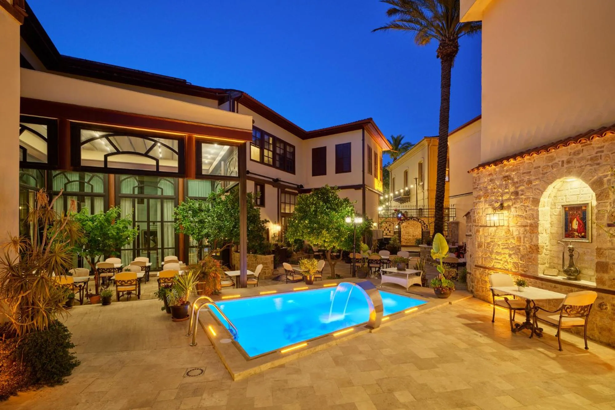 Property building in Hotel 1207 Special Class