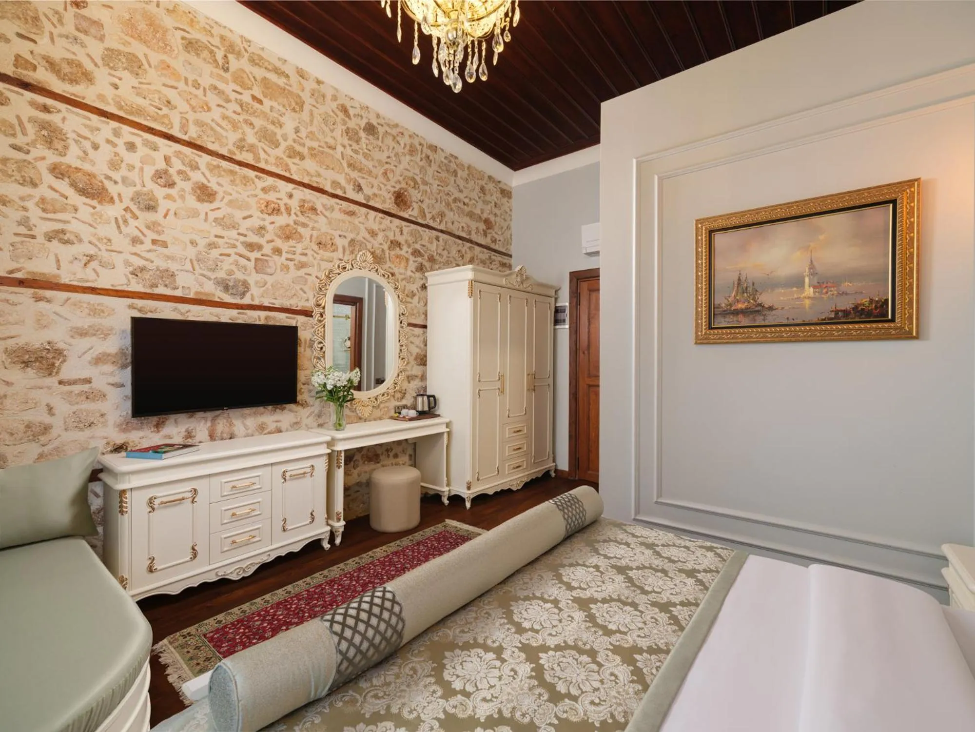 TV and multimedia in Hotel 1207 Special Class