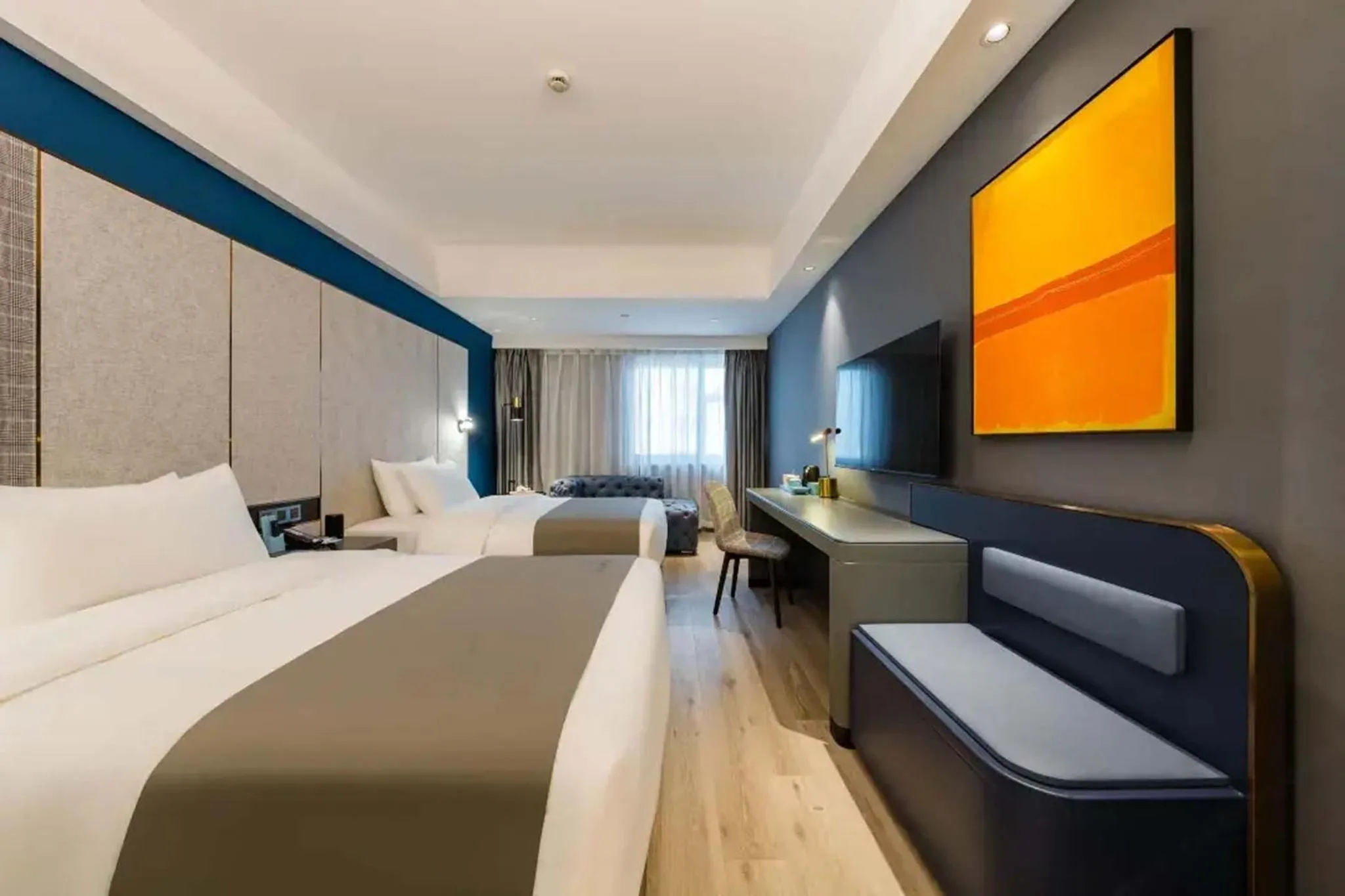 Photo of the whole room, Bed in Shanghai Lujiazui Area BaBaiBan LANOU Hotel