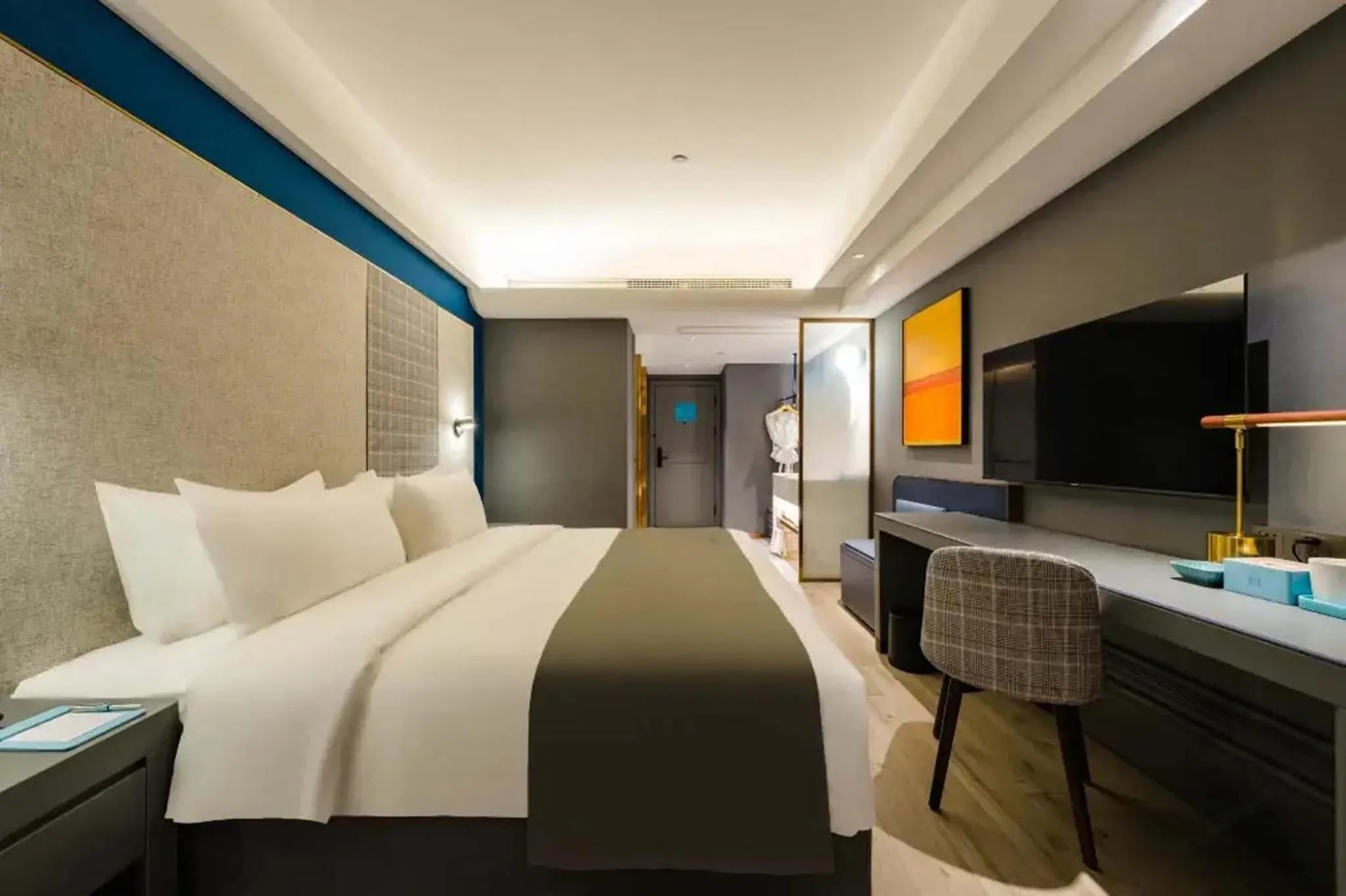 TV and multimedia, Bed in Shanghai Lujiazui Area BaBaiBan LANOU Hotel