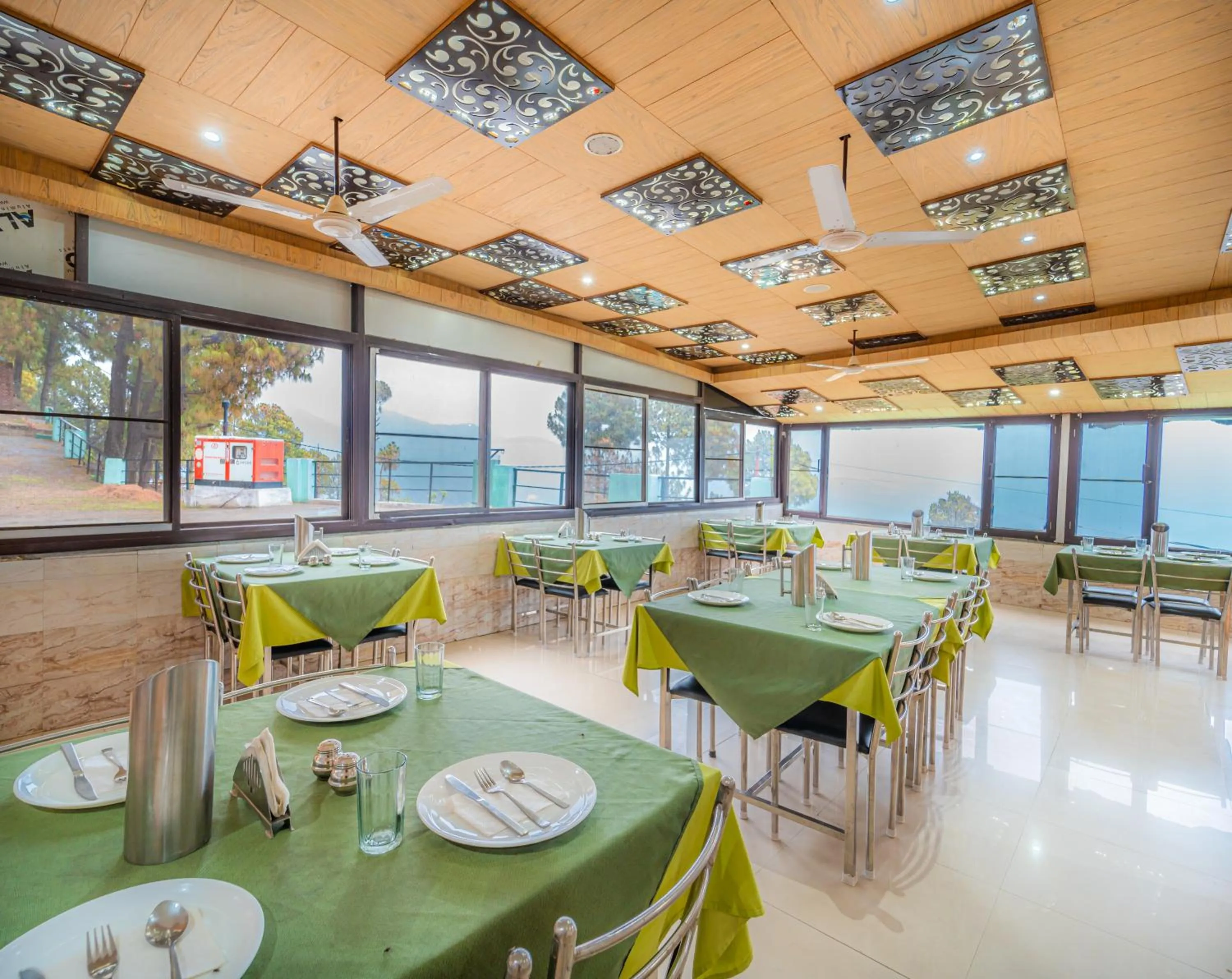 Flutter Hotels & Resort