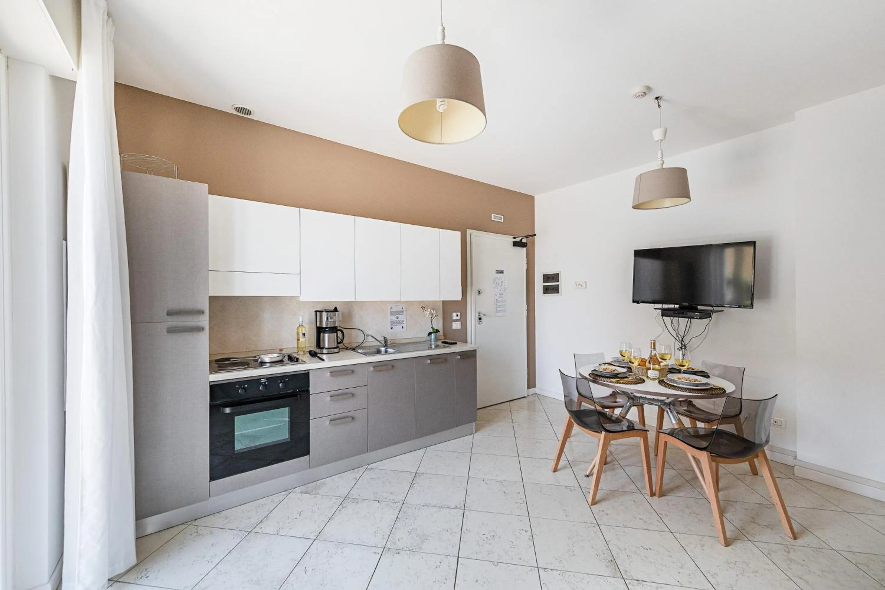 Kitchen or kitchenette in Residenza Miralago by Wonderful Italy