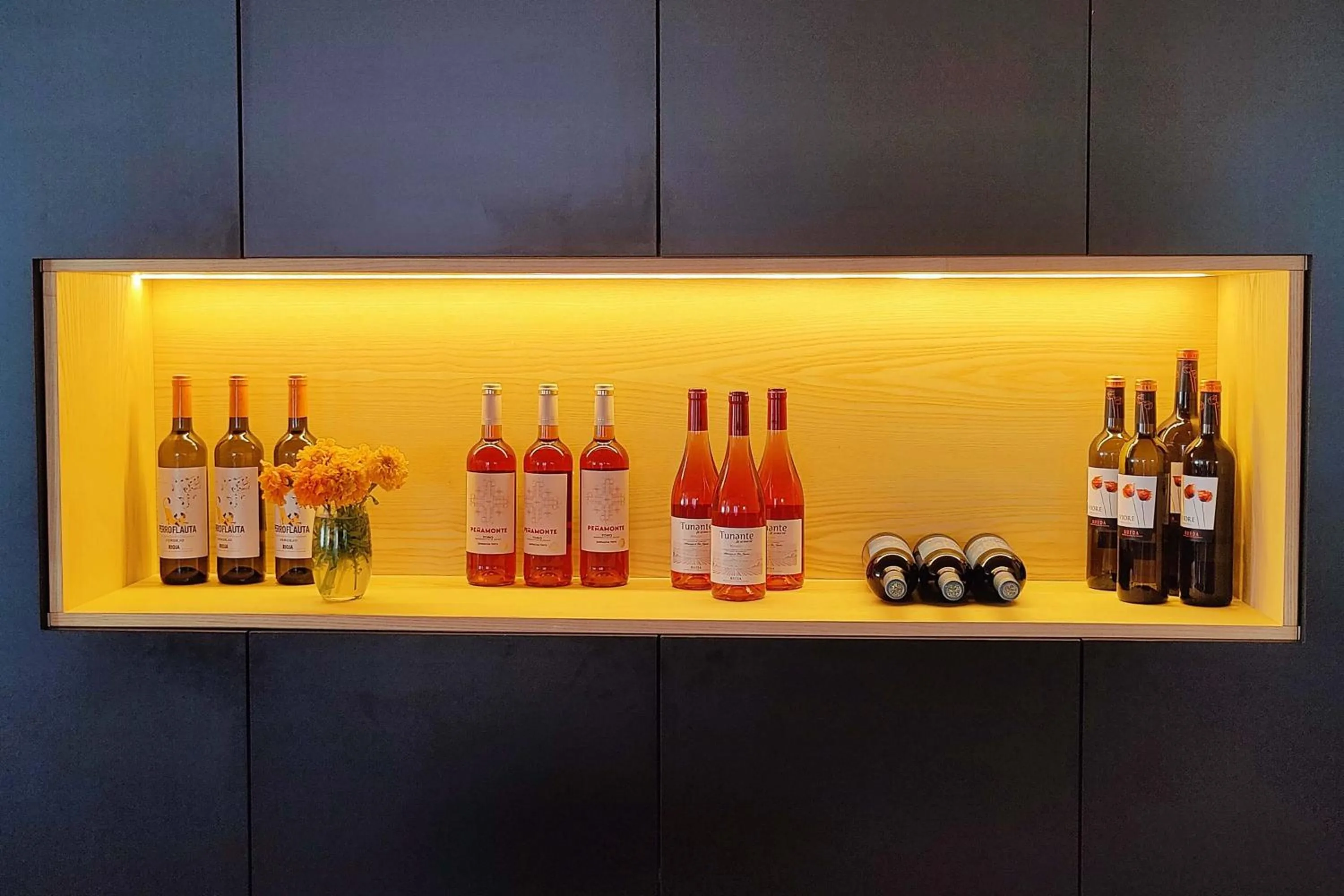 Lounge or bar in Boutique Hotel Oriola