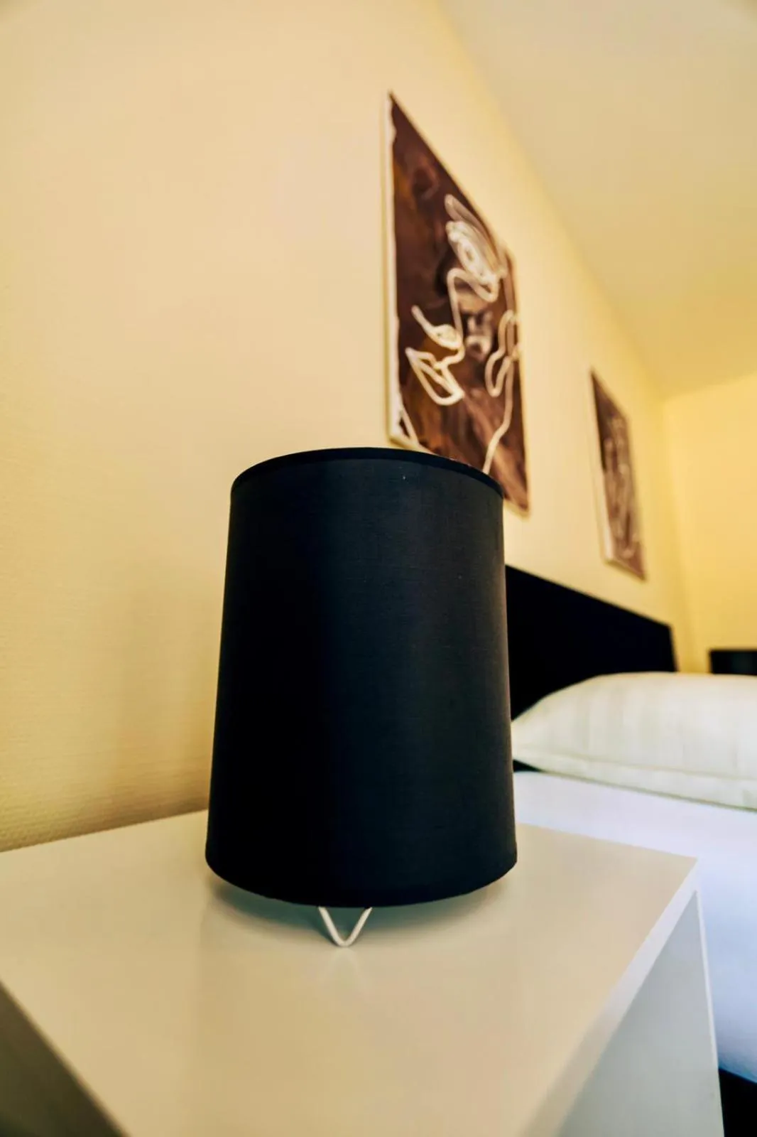 Bed in Hotel Restaurant Zagreb