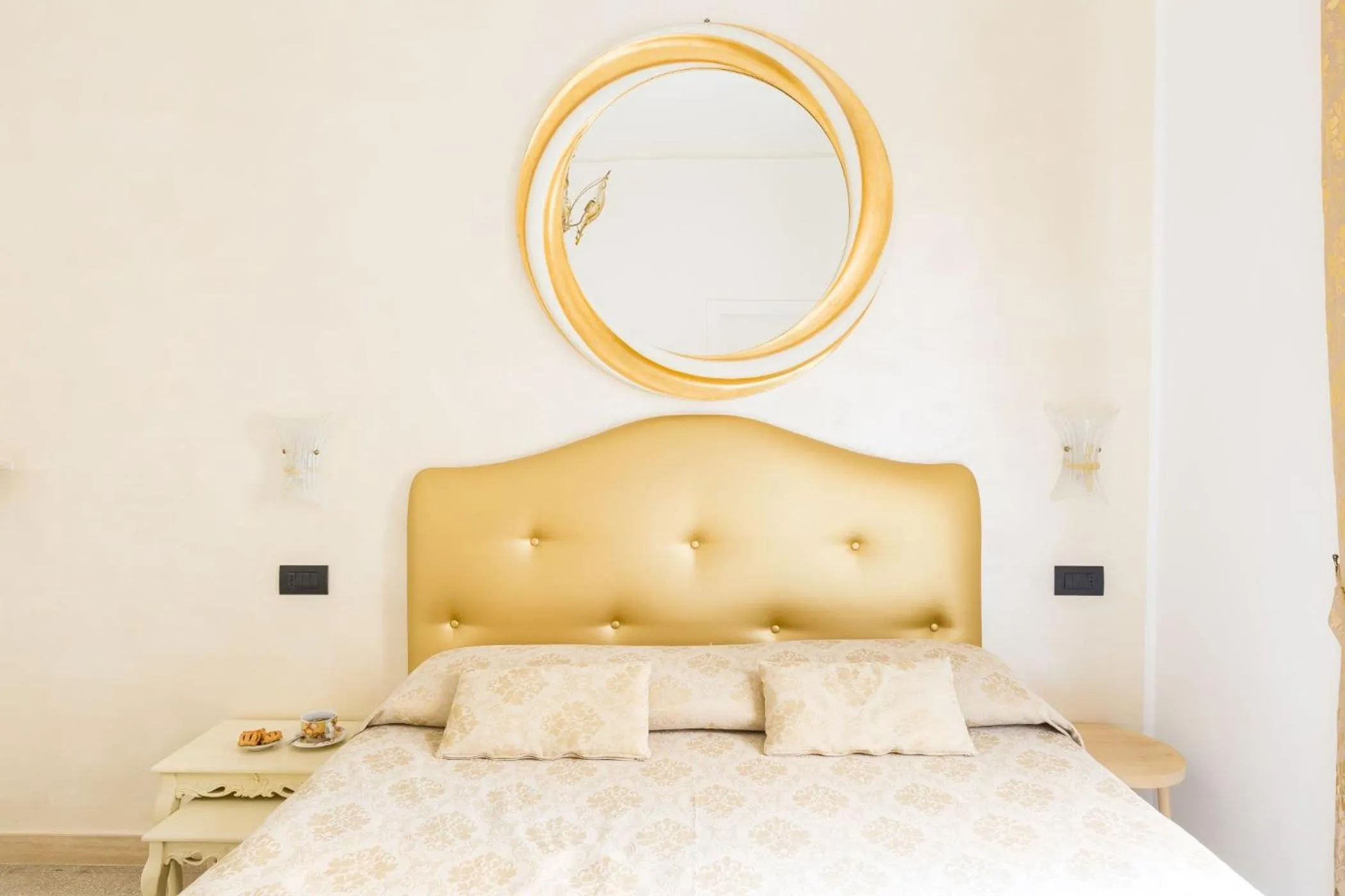 Bed in Relais Calamatta