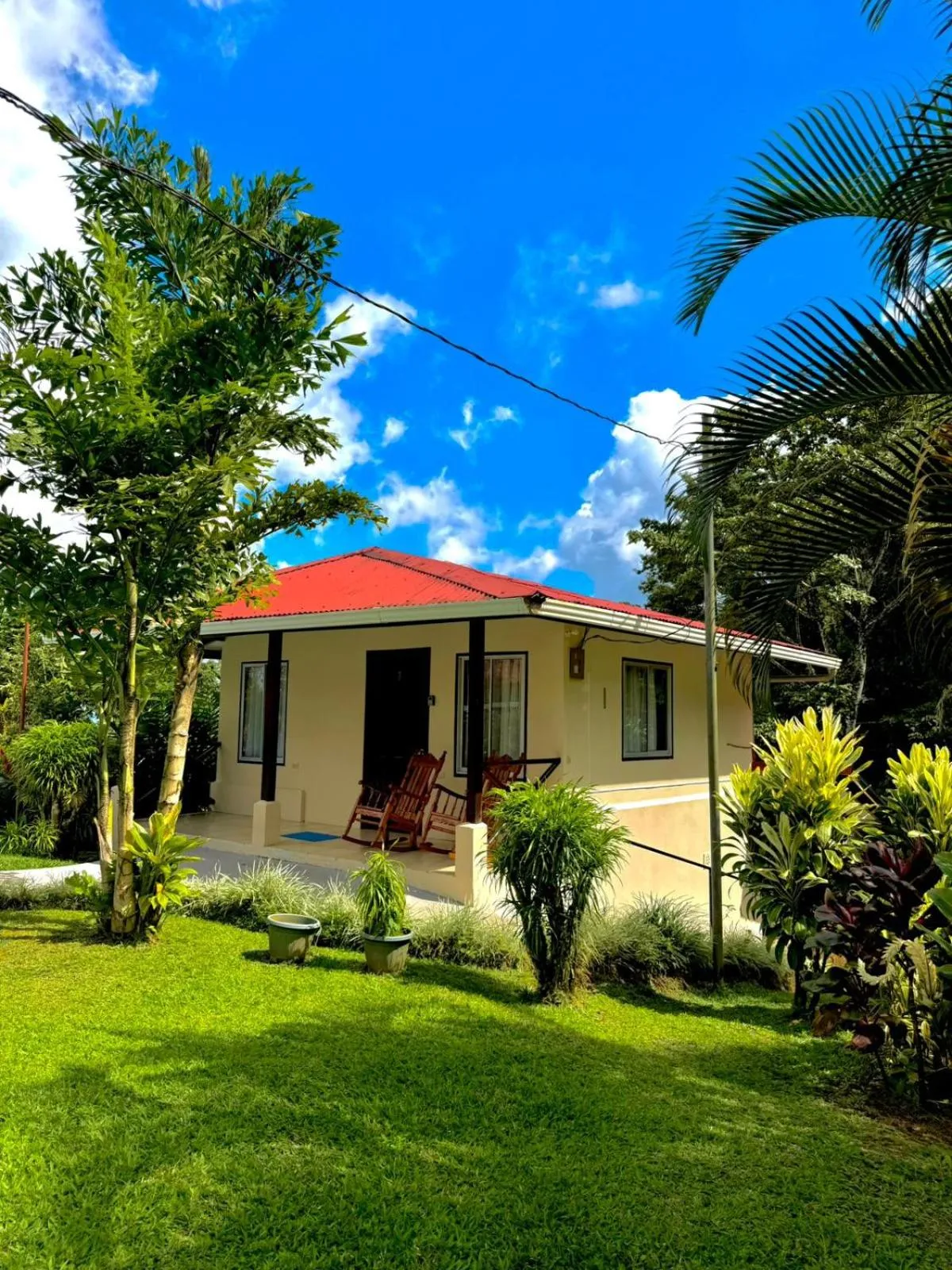 Loma Real Hot Springs Bed & Breakfast