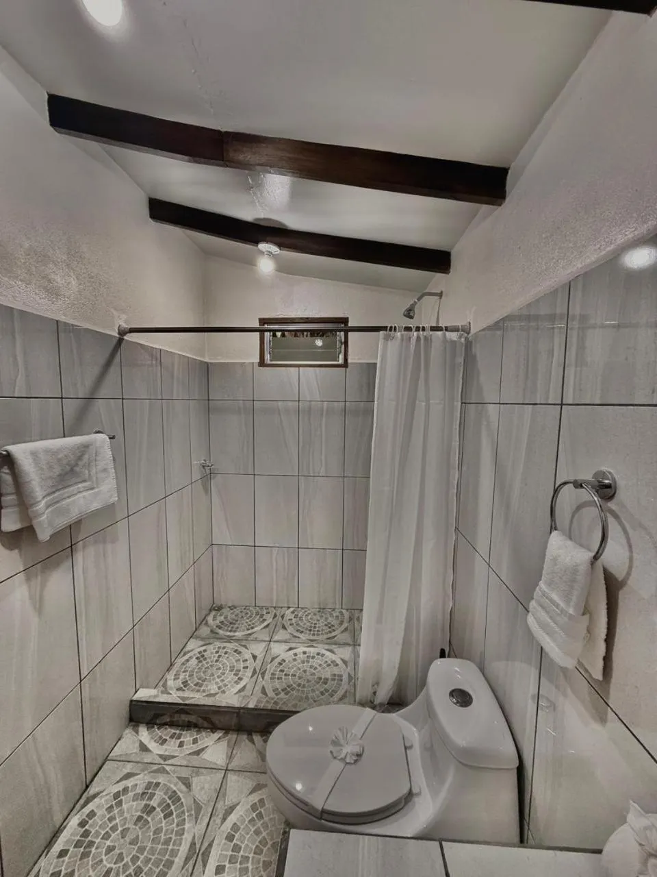 Loma Real Hot Springs Bed & Breakfast