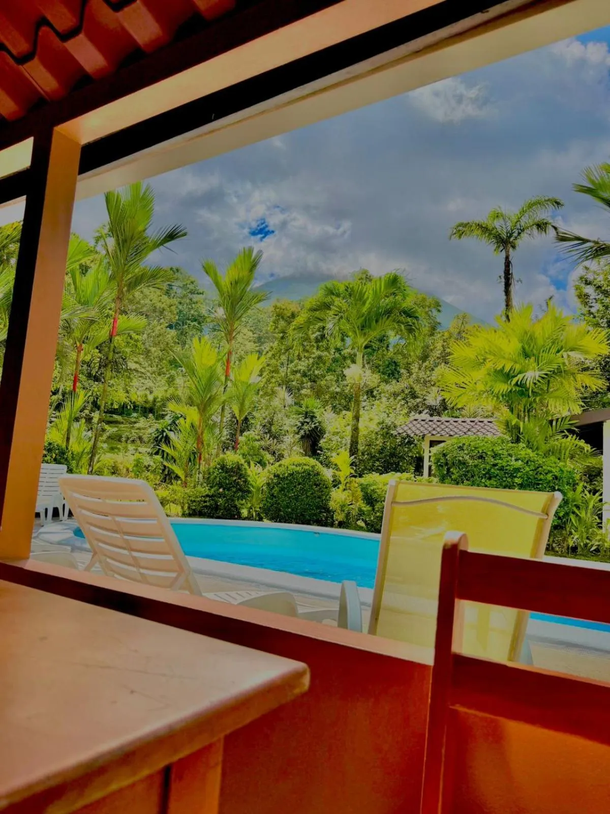 Loma Real Hot Springs Bed & Breakfast