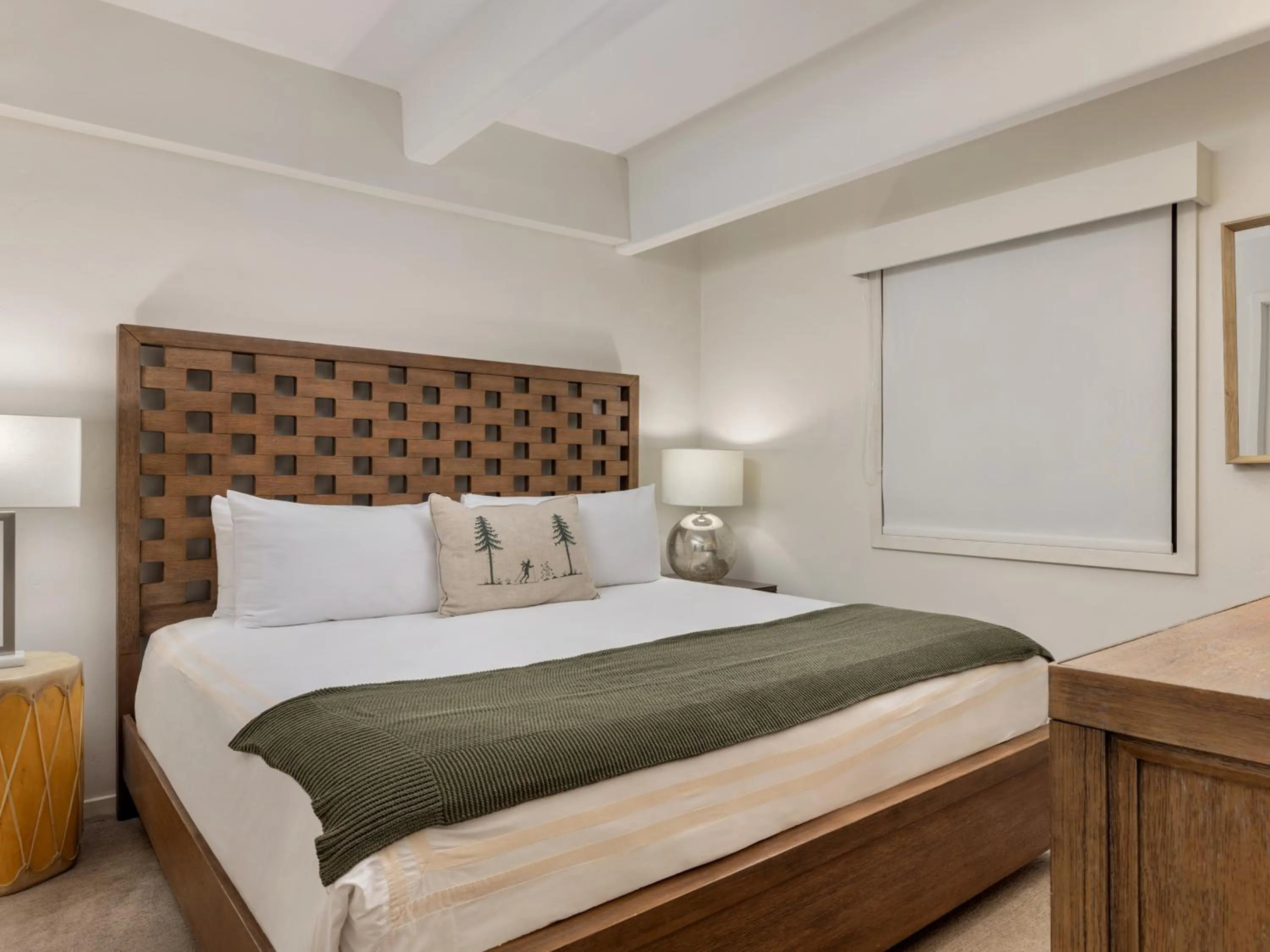 Bedroom, Bed in The Landmark