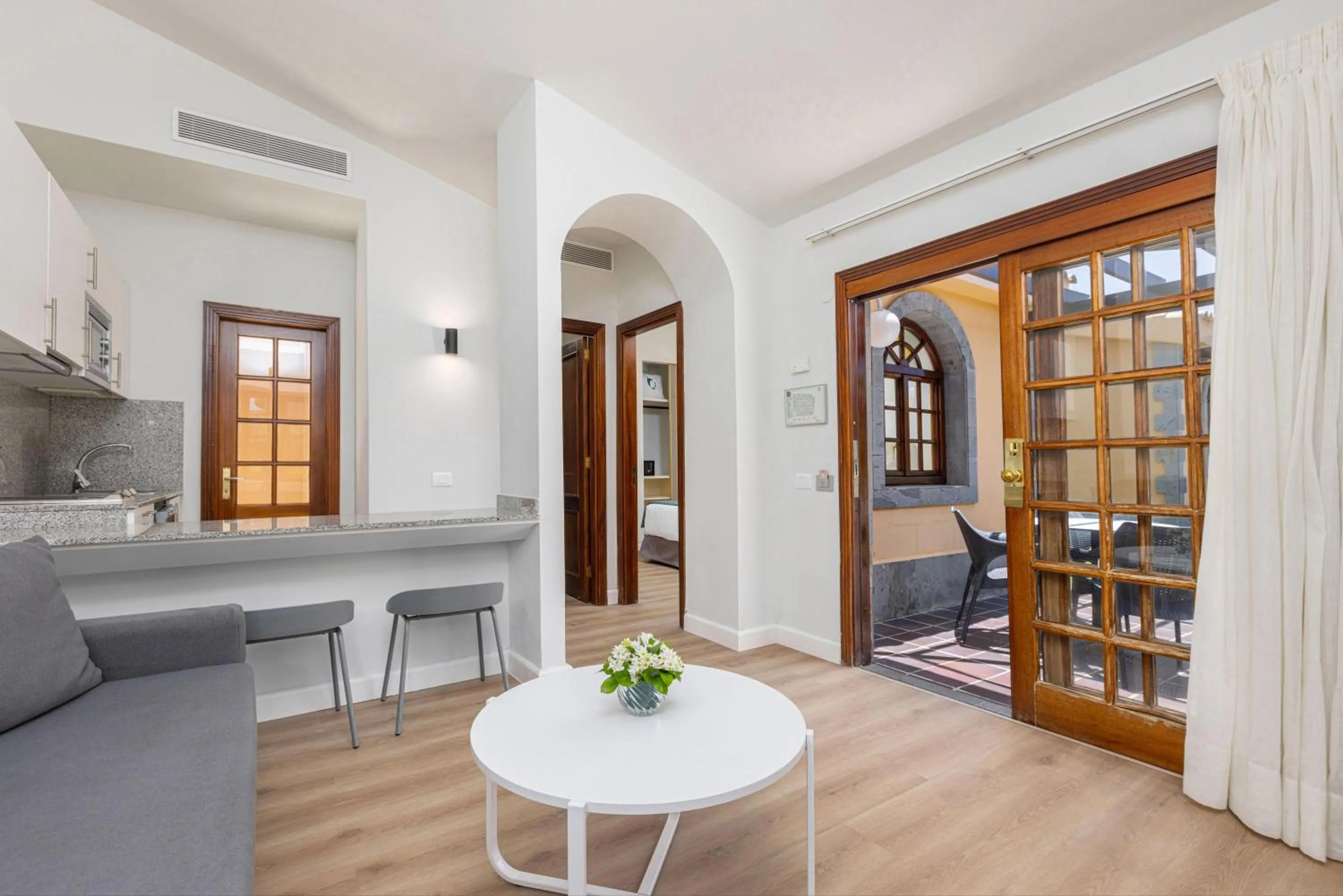 Photo of the whole room in Maspalomas Resort by Dunas