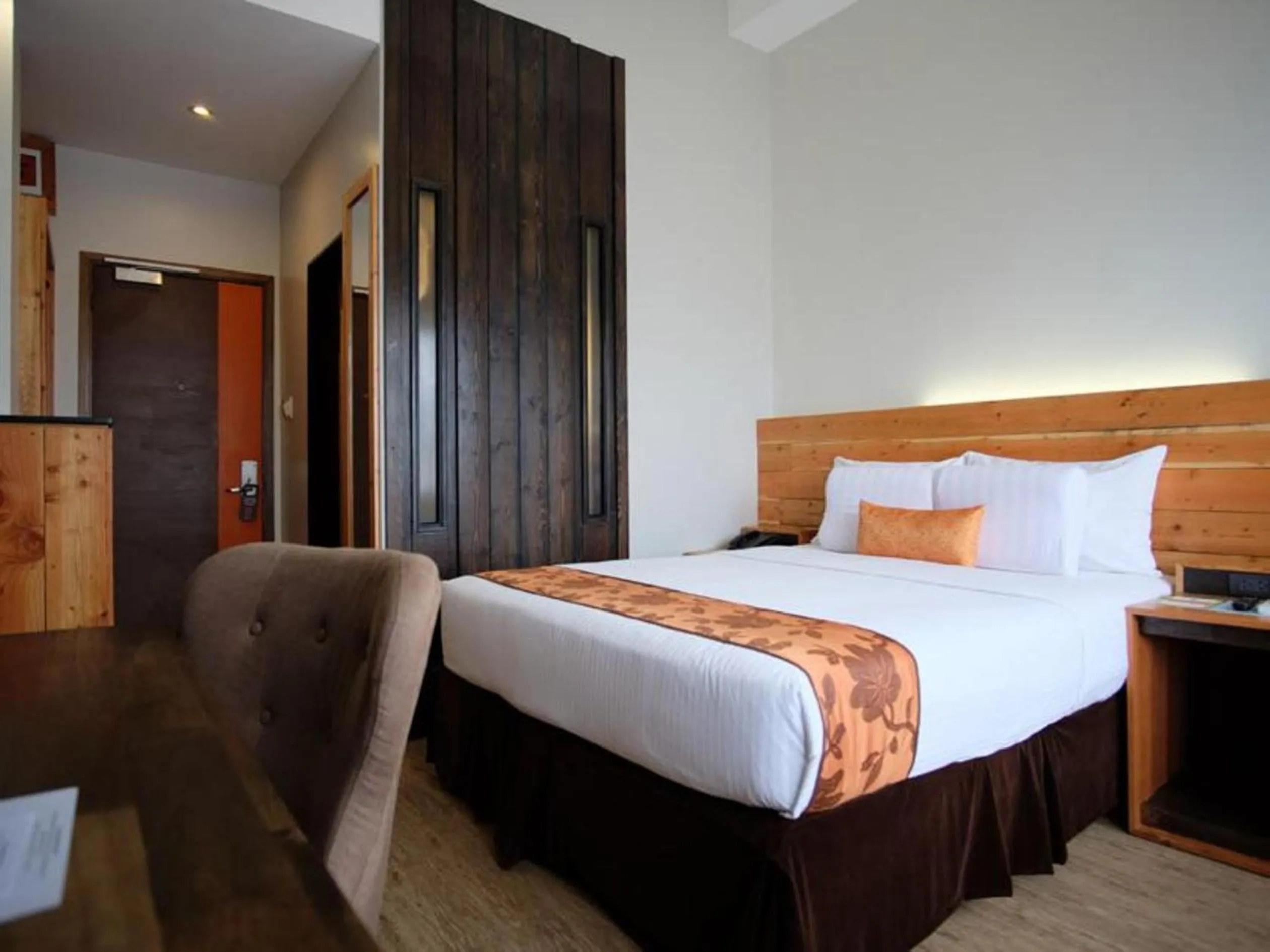 Bedroom, Bed in Cuarto Hotels Cebu