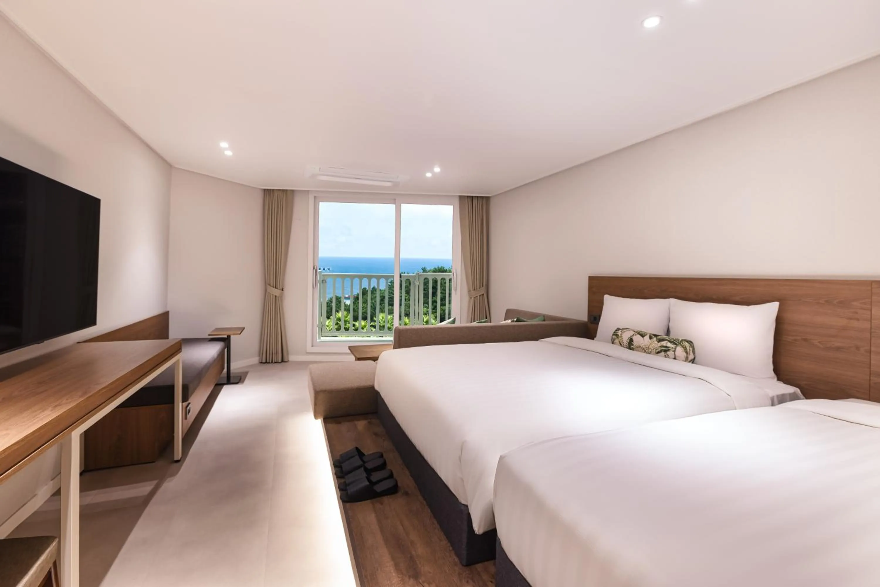 Decorative detail, Bed in Kensington Resort Jeju Jungmun