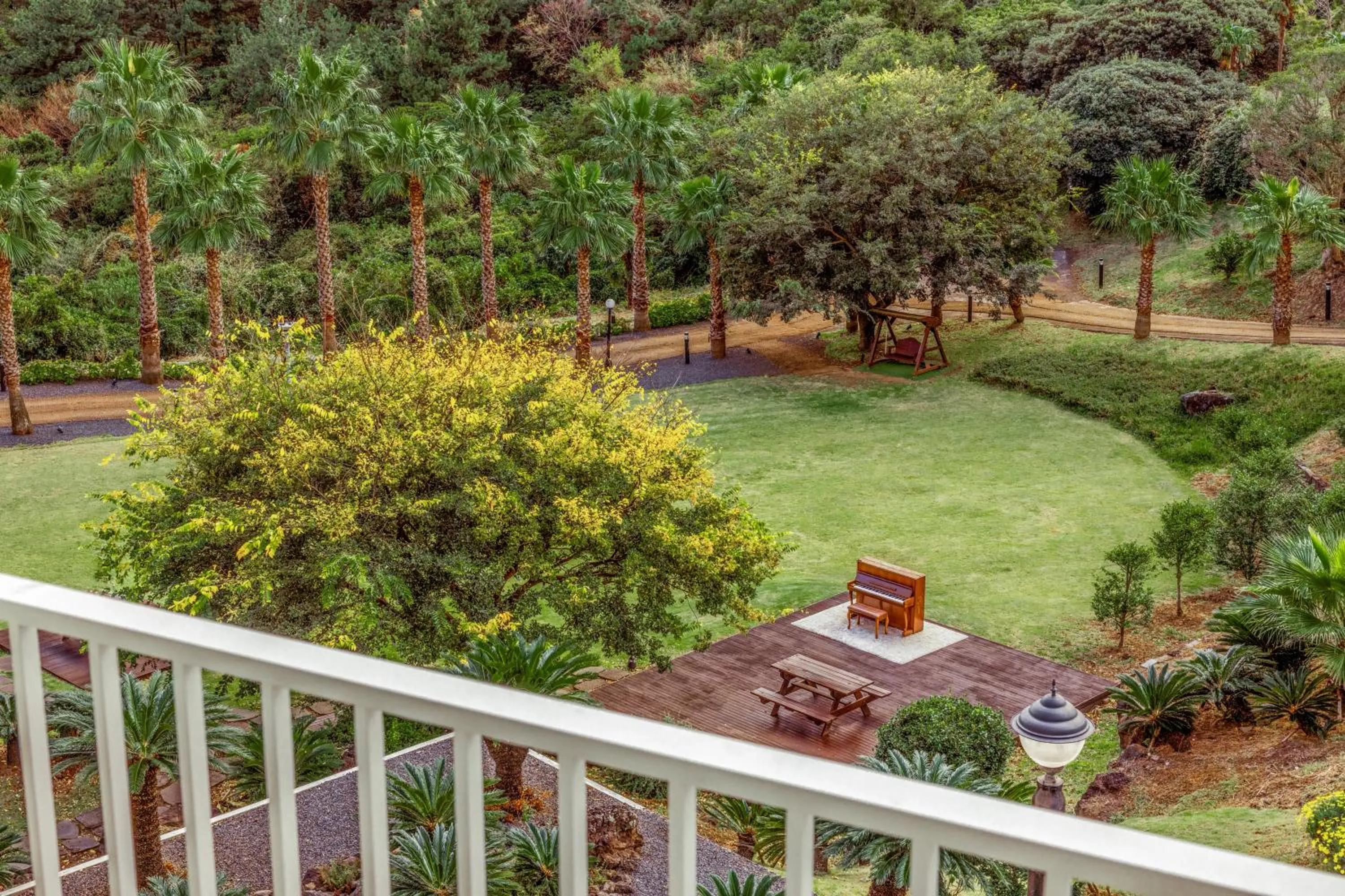 Photo of the whole room in Kensington Resort Jeju Jungmun