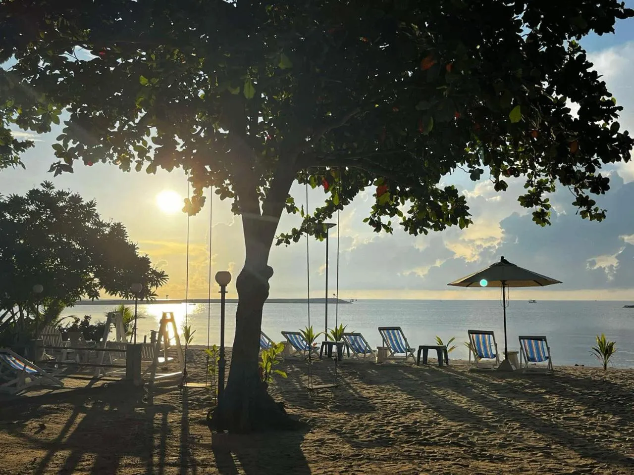 Beach in Ban Krut Resort
