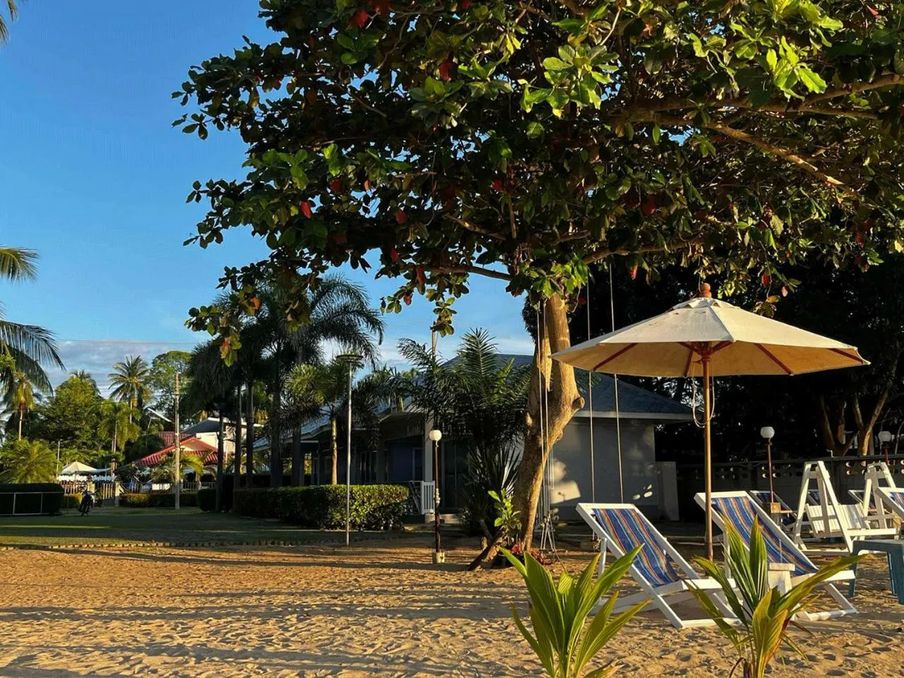 Property building in Ban Krut Resort