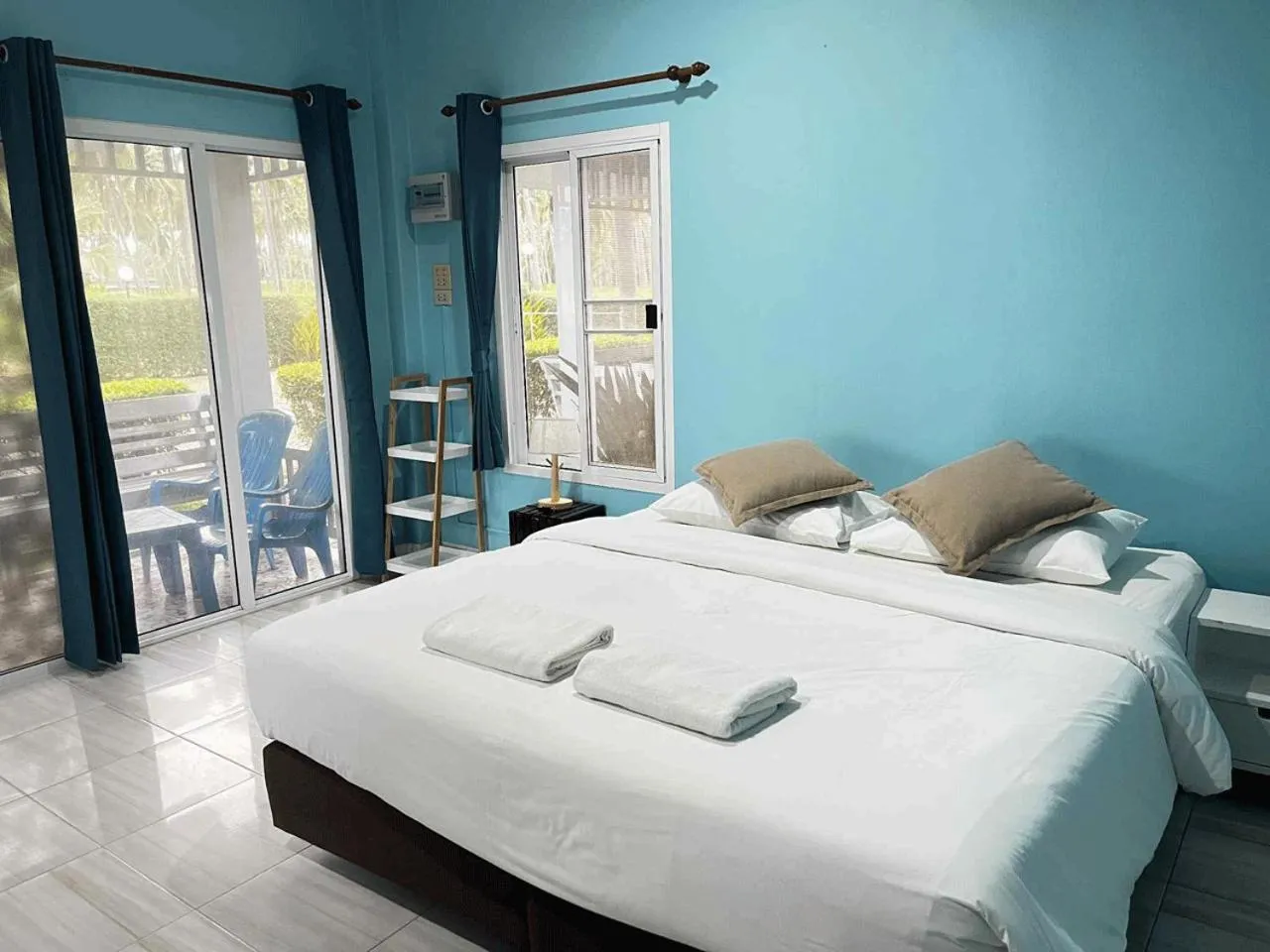 Bed in Ban Krut Resort