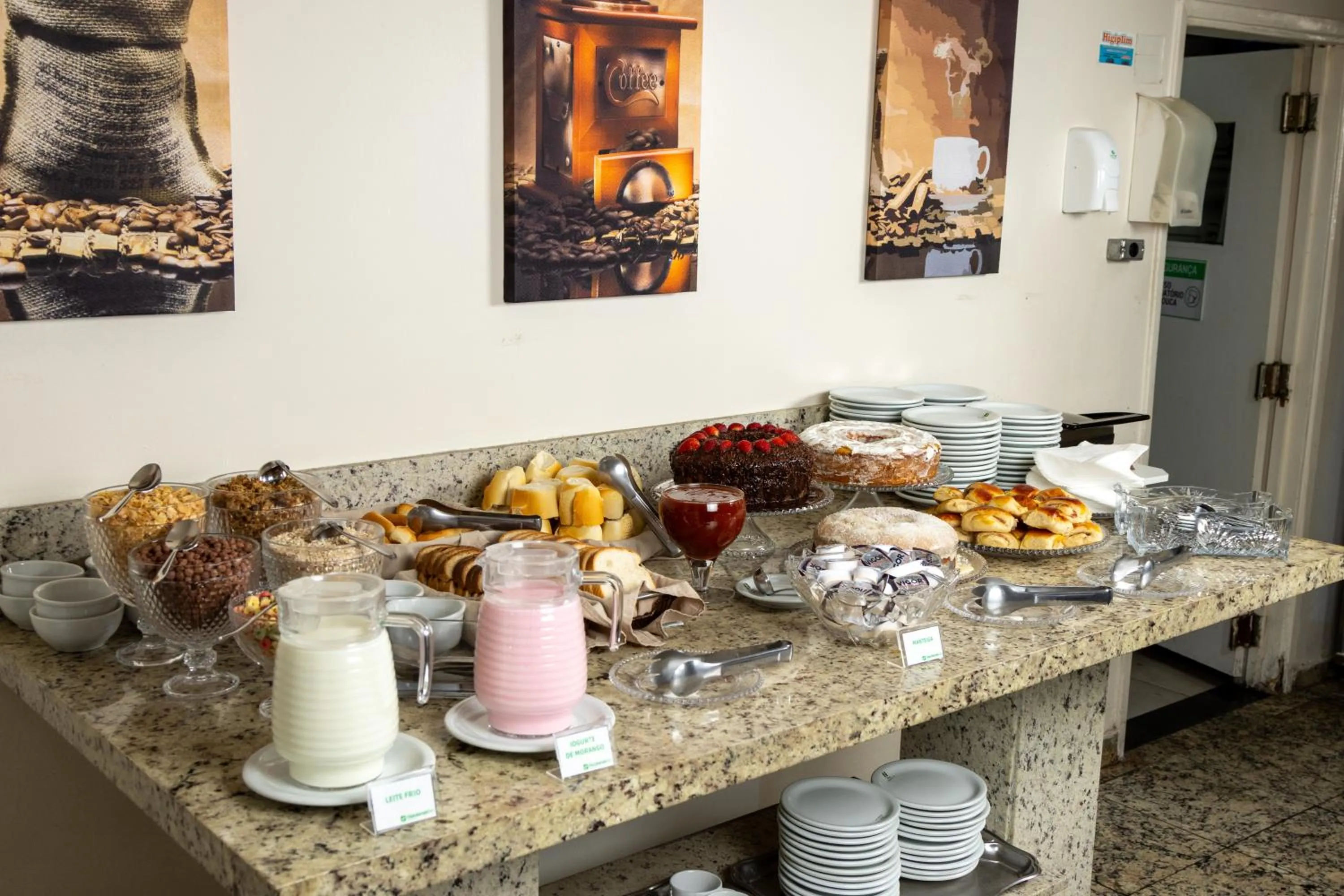 Breakfast in Hotel Nacional Inn São Paulo- Próximo ao SAMPA SKY