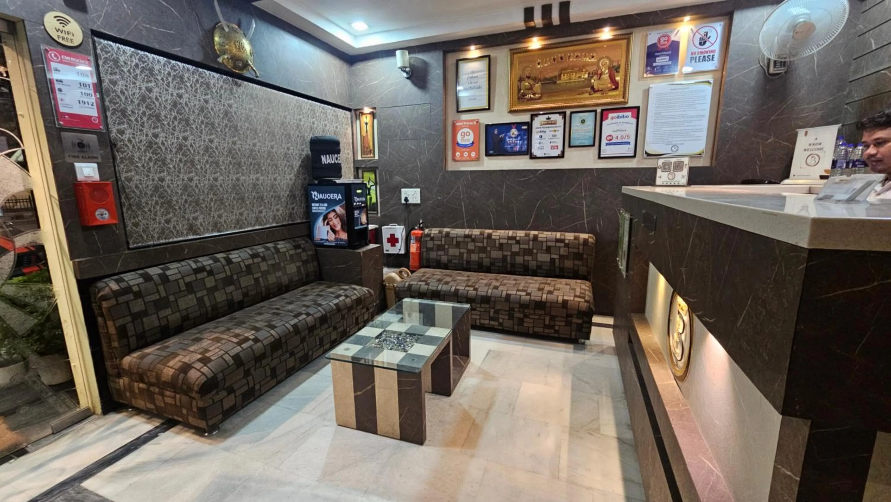 Lobby or reception in Hotel Prince B