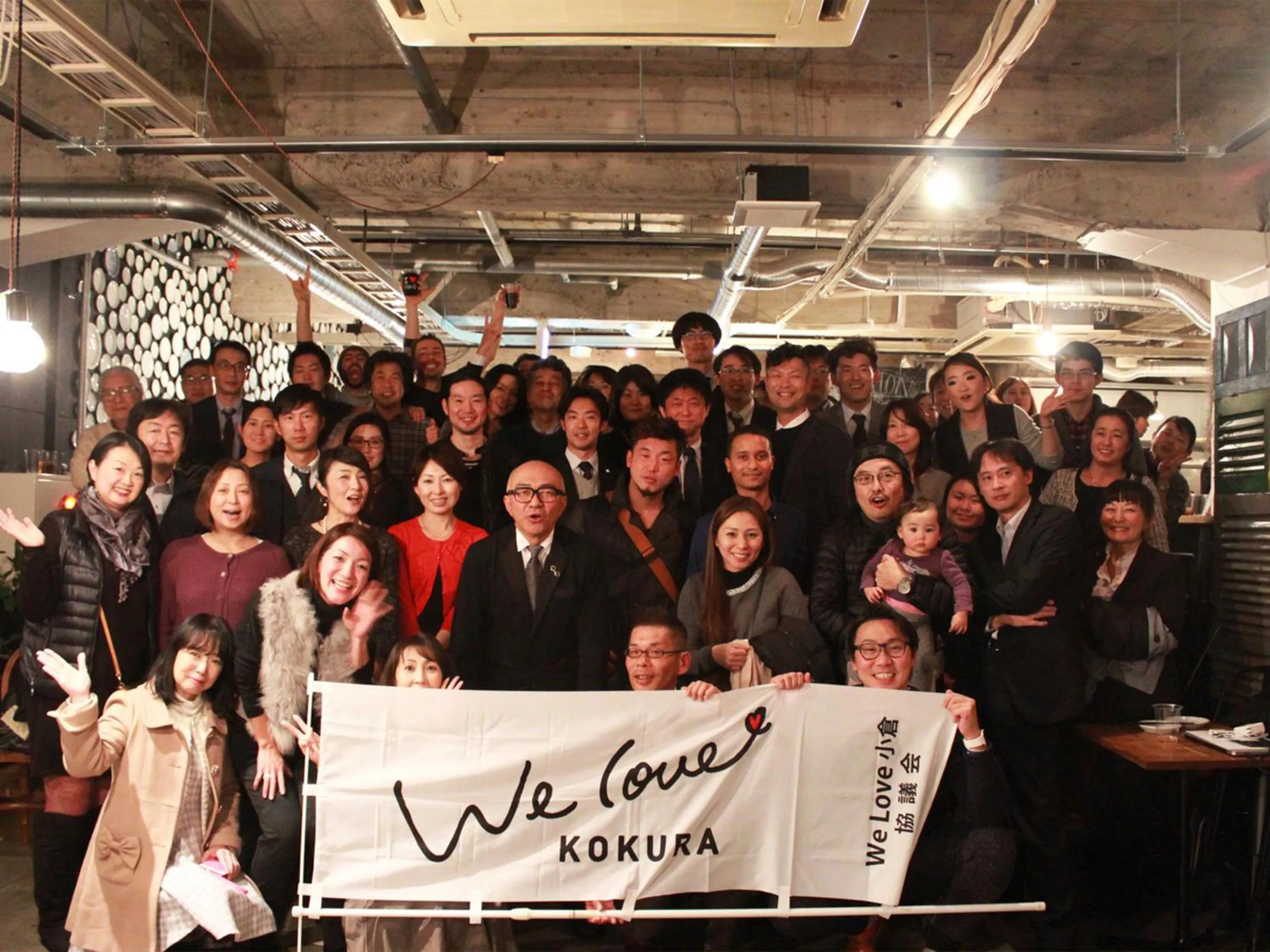 Dining area in Hostel TangaTable