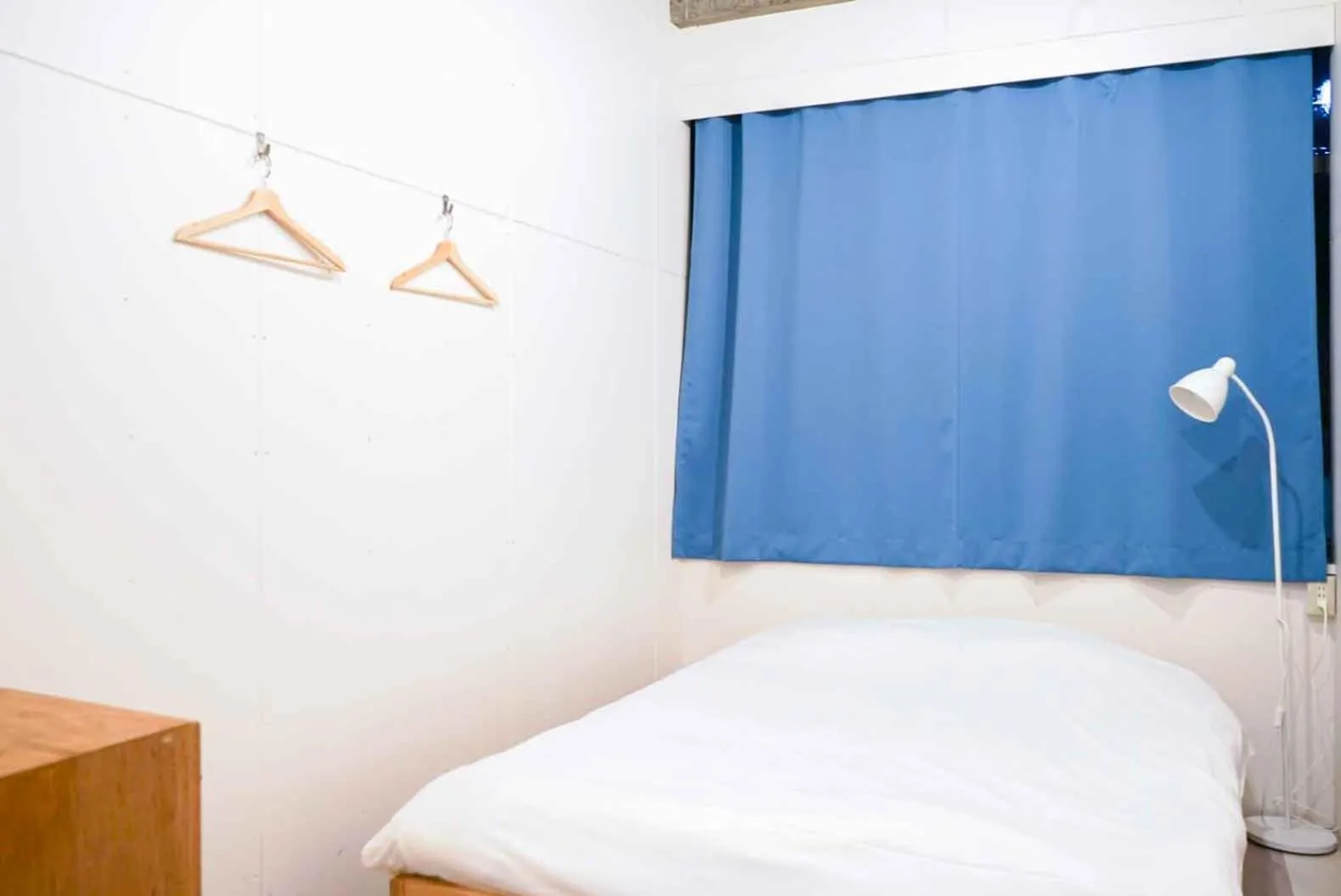 Photo of the whole room, Bed in Hostel TangaTable