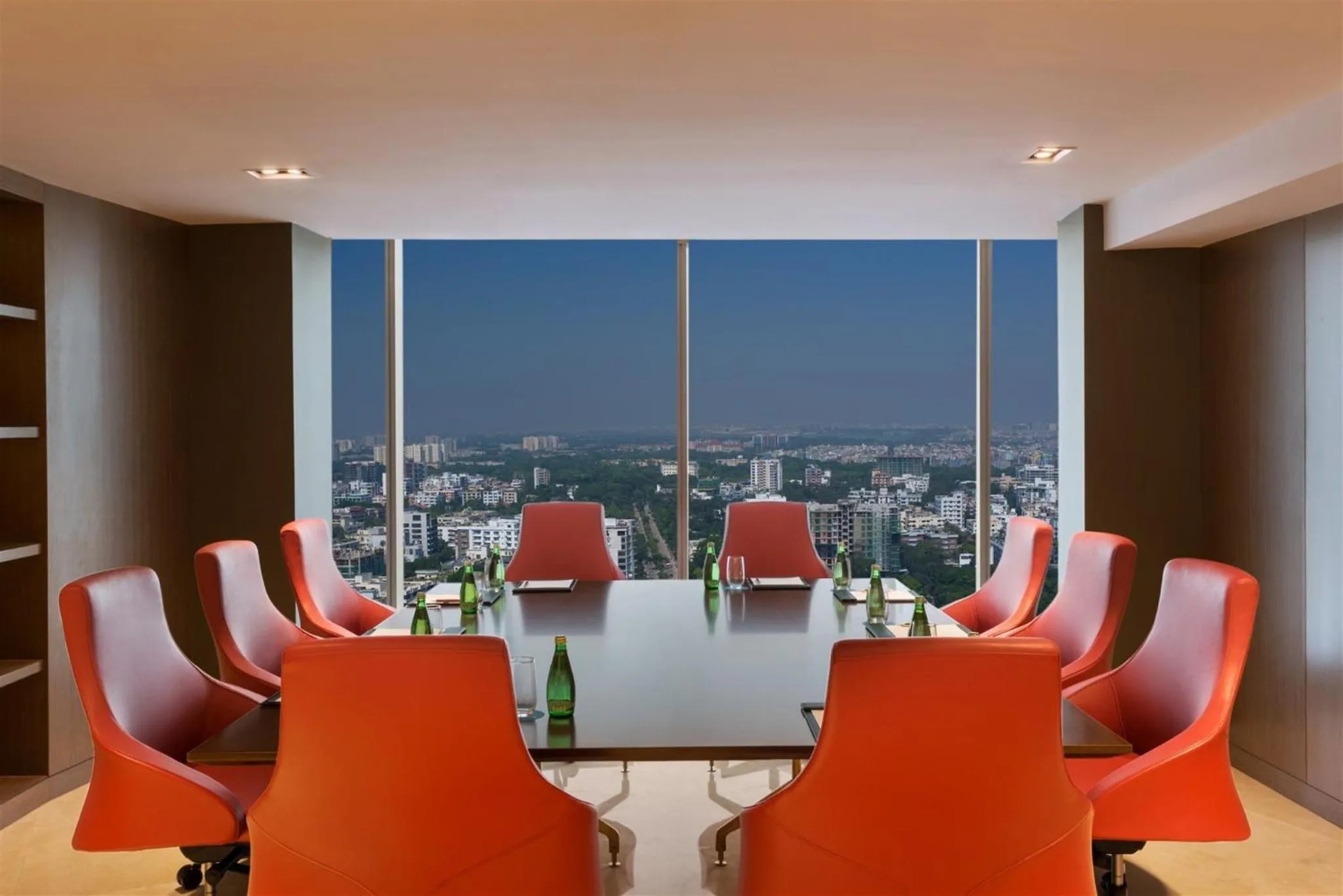 Meeting/conference room in Crowne Plaza Dhaka Gulshan by IHG