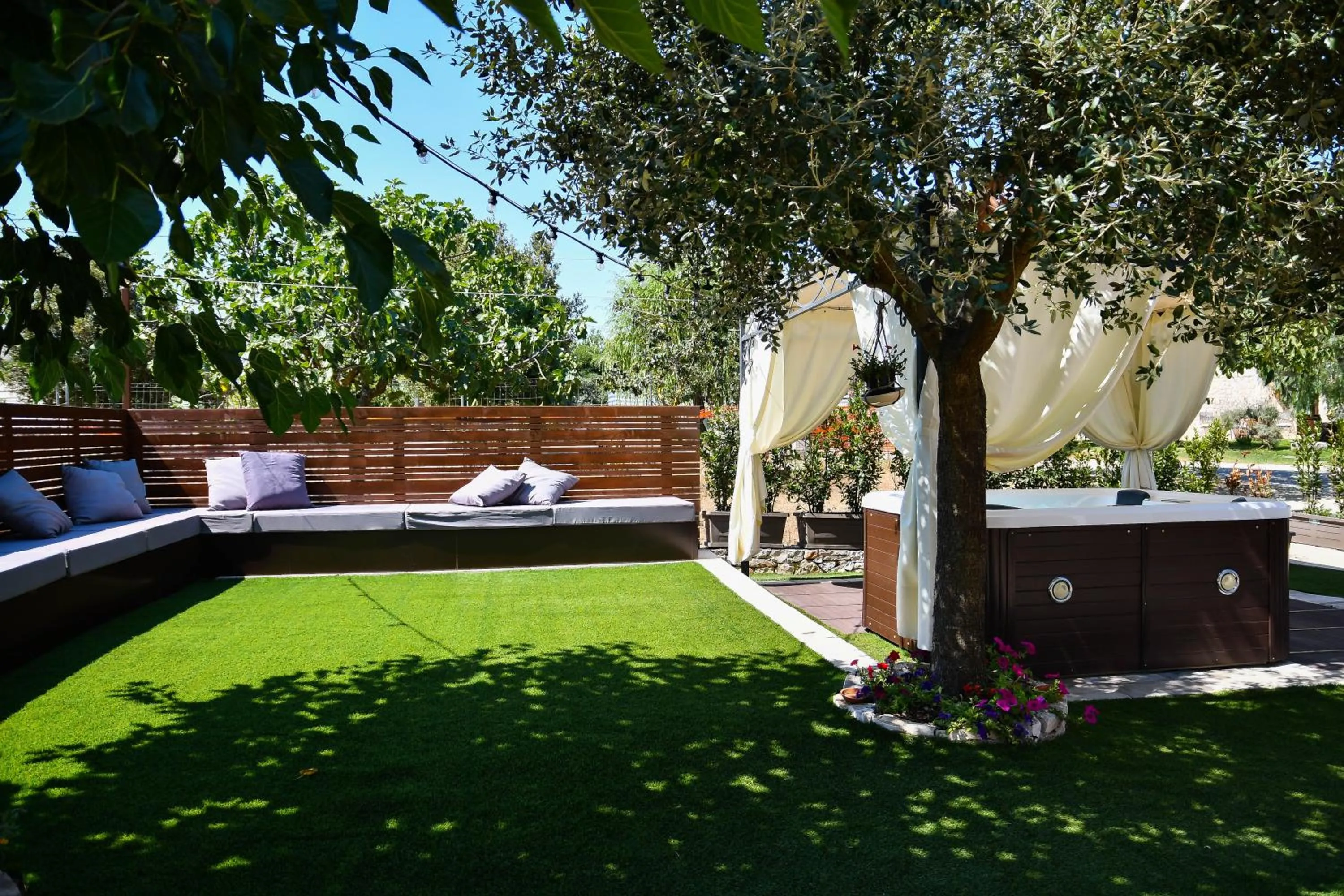 Patio in Trulli Donna Isabella