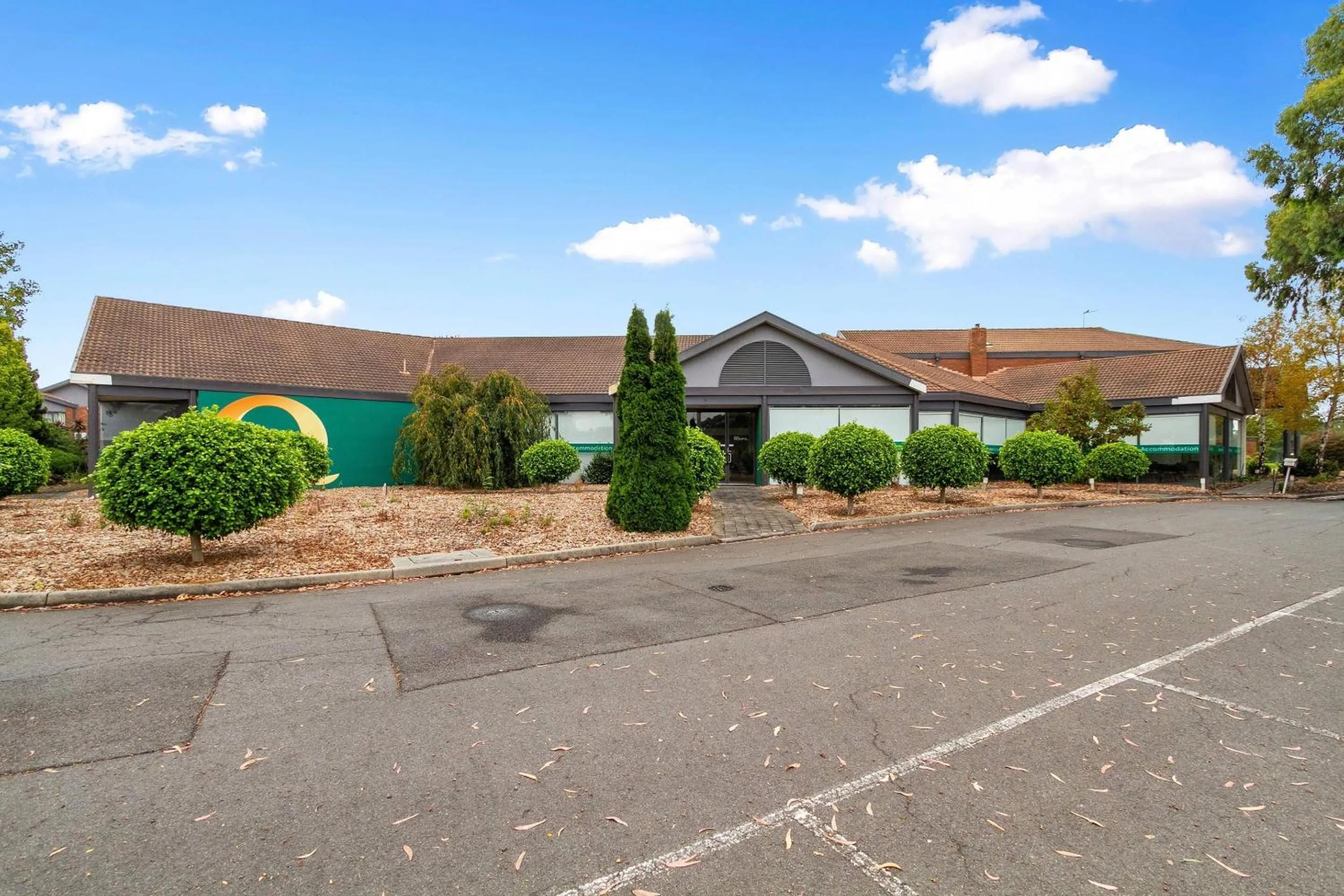 Property building in Quality Inn & Suites Traralgon