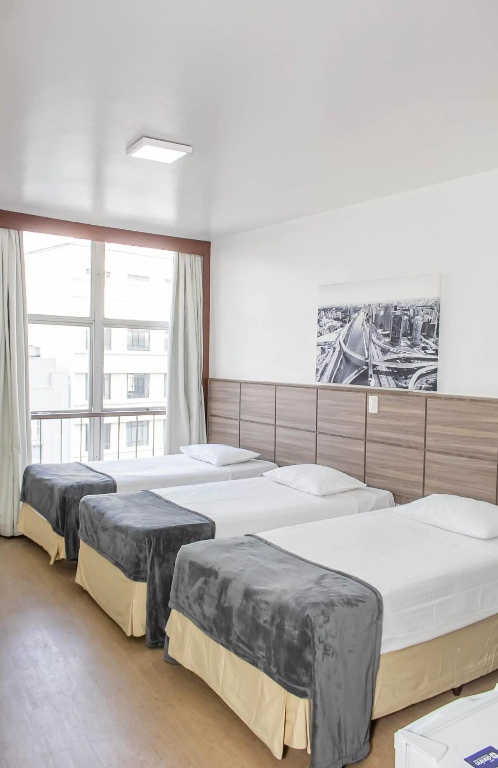 Photo of the whole room, Bed in Hotel Dan Inn Planalto São Paulo