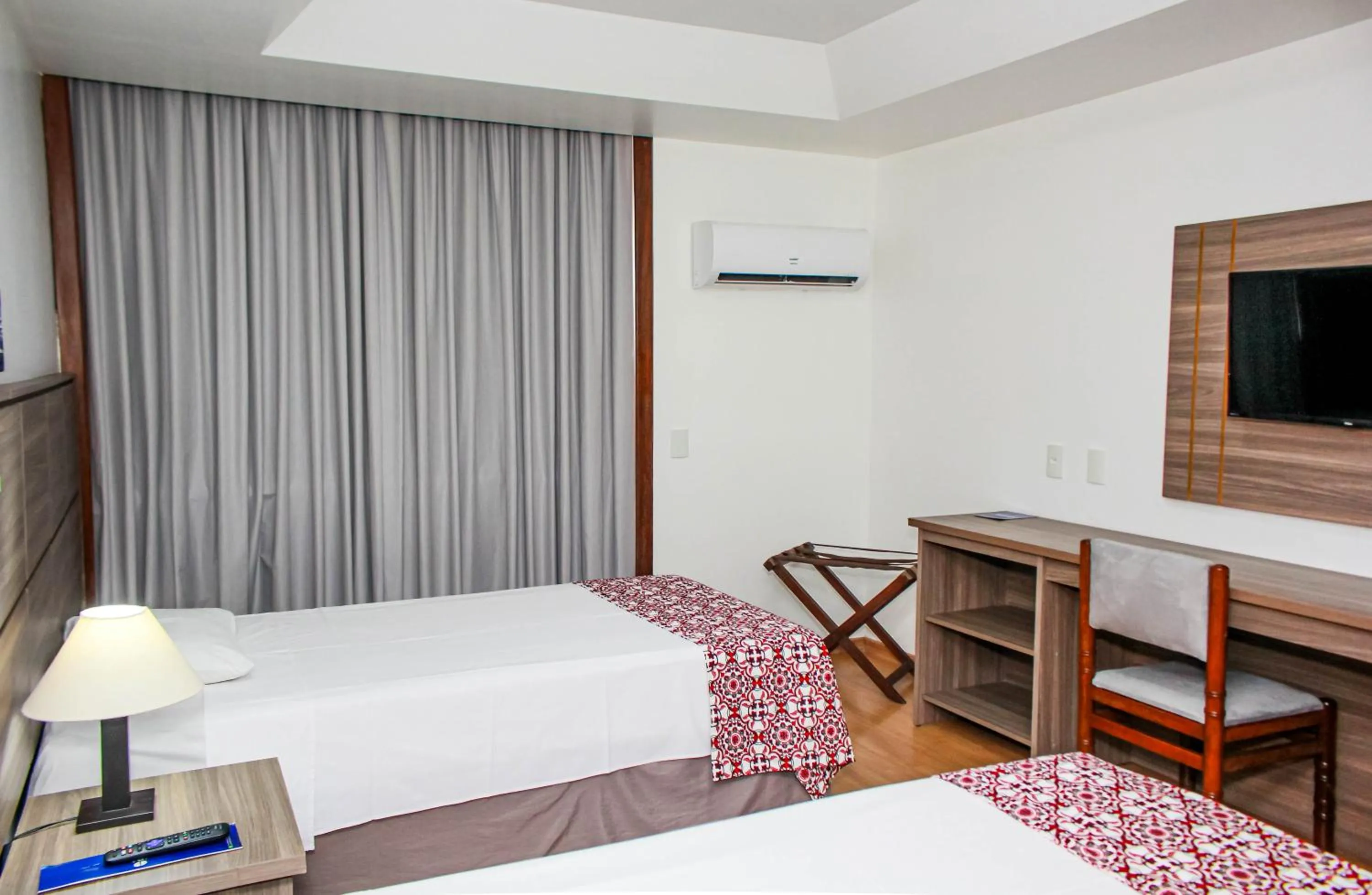 Photo of the whole room, Bed in Hotel Dan Inn Planalto São Paulo