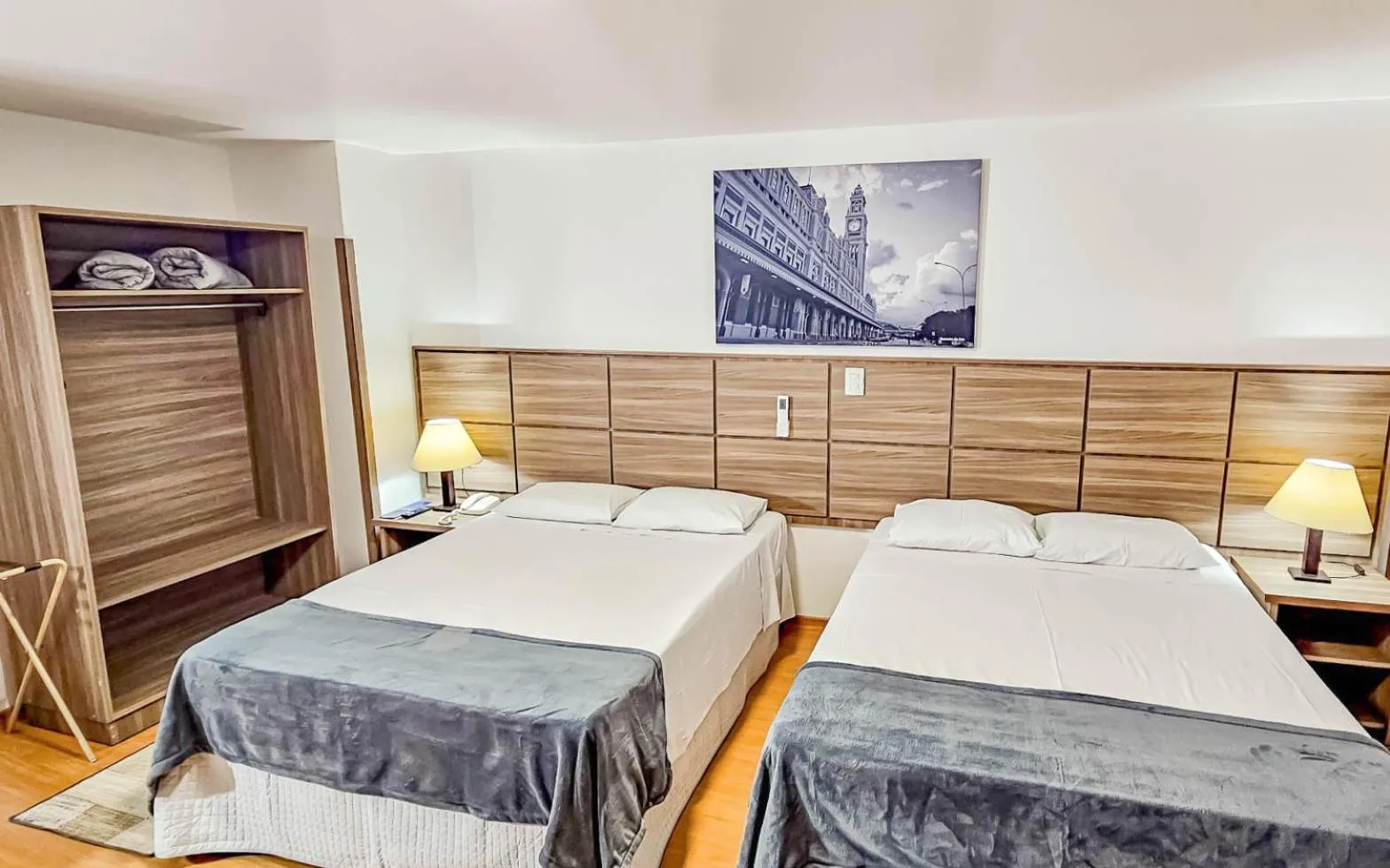 Photo of the whole room, Bed in Hotel Dan Inn Planalto São Paulo