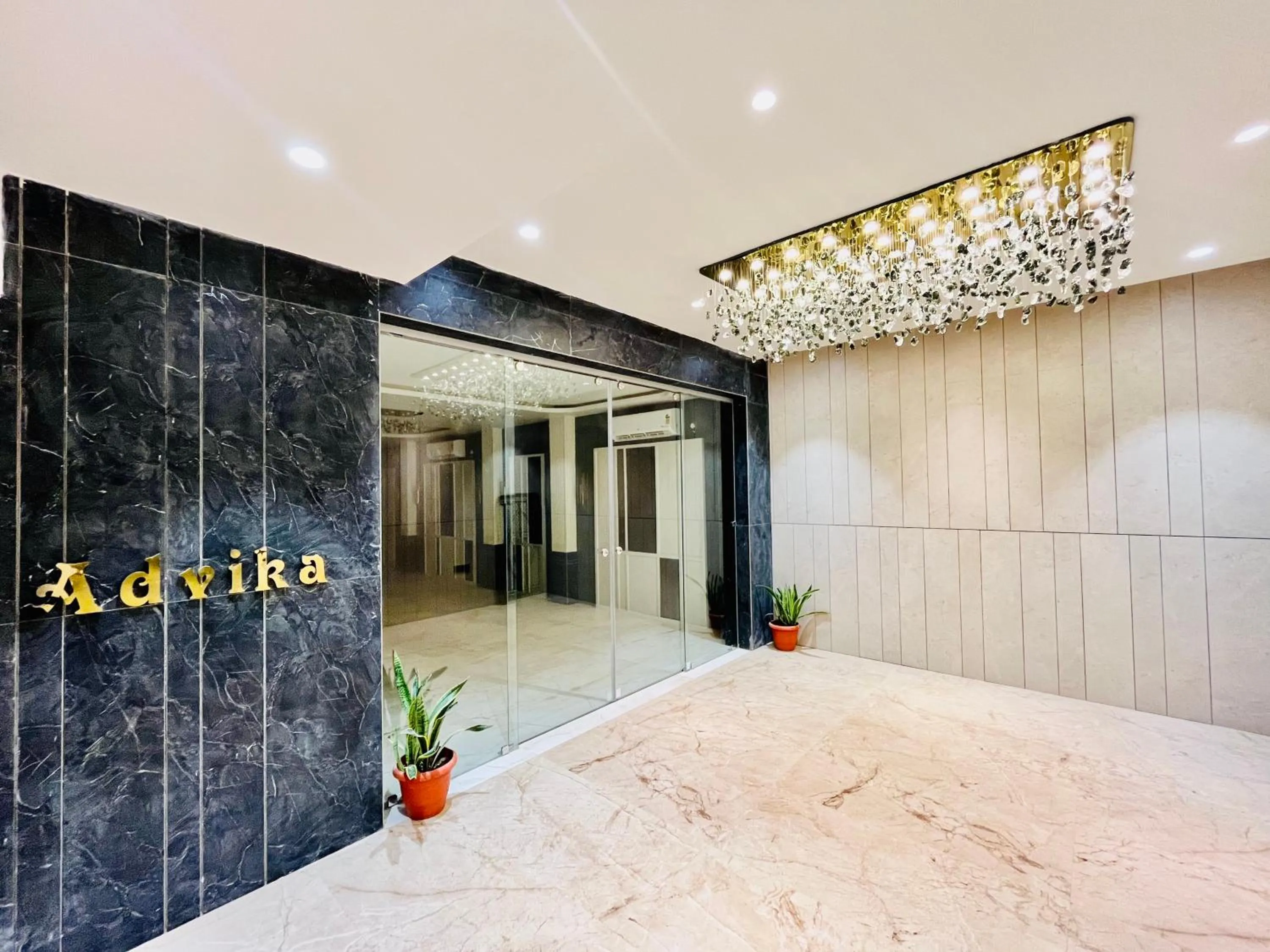 Banquet/Function facilities in Shankar Bhavan By Vinayak Hotels