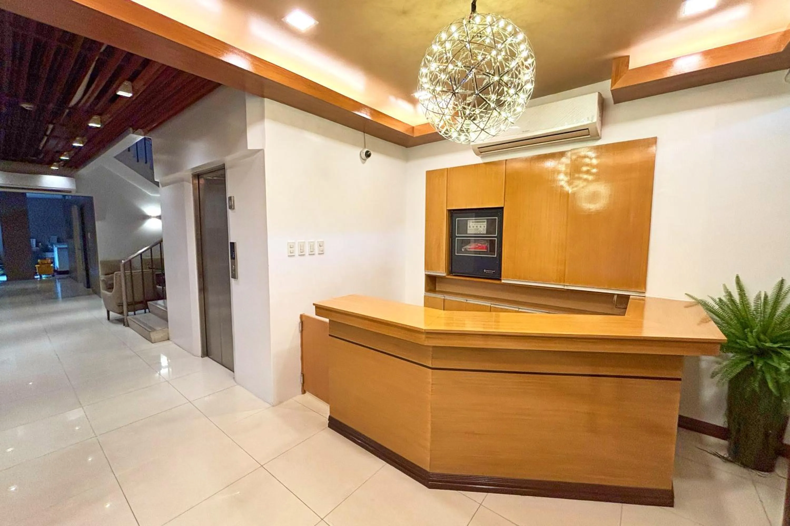 LuxeLite Suites Pasay