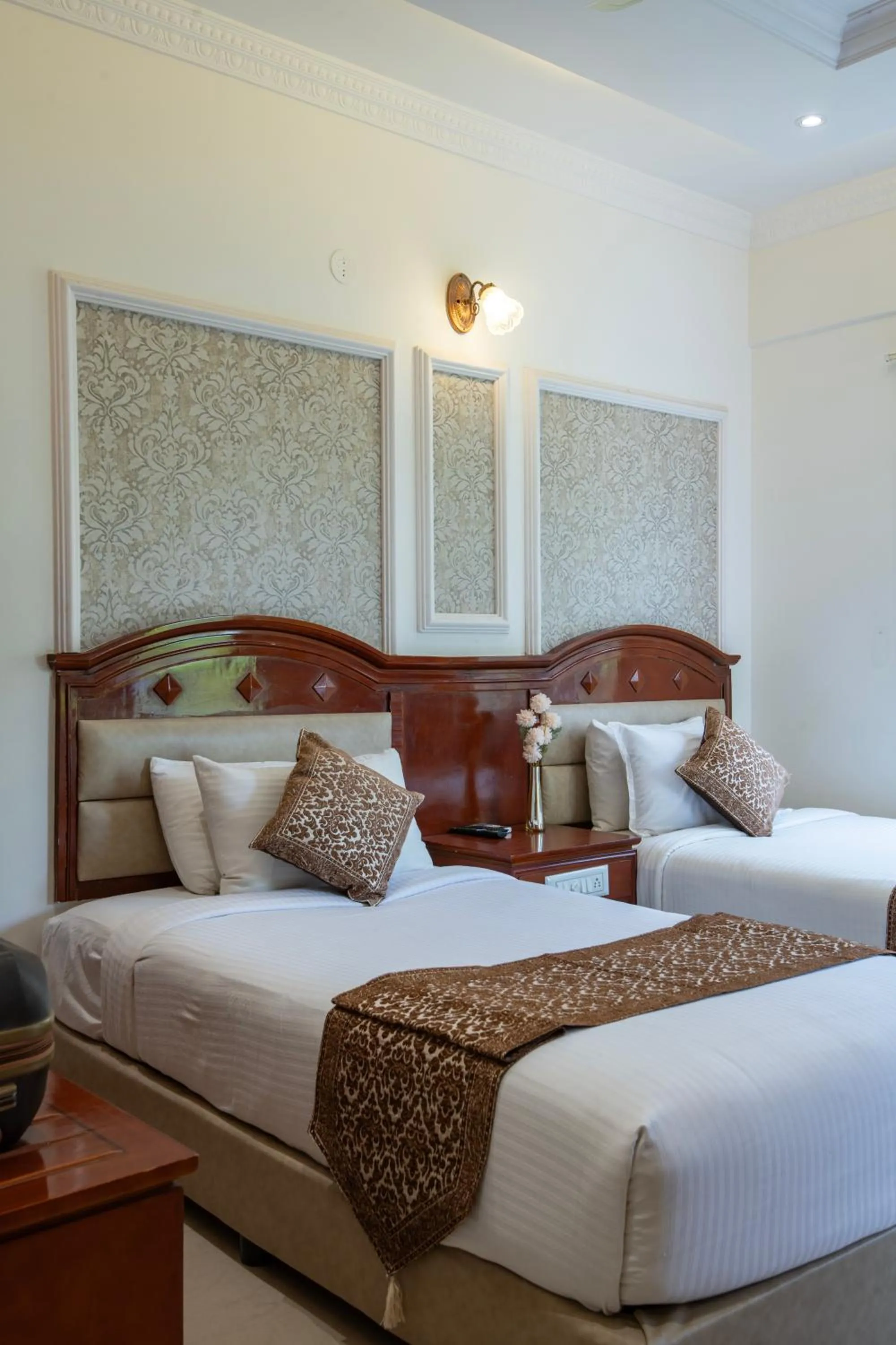 Bed in Hyde Park Orchards