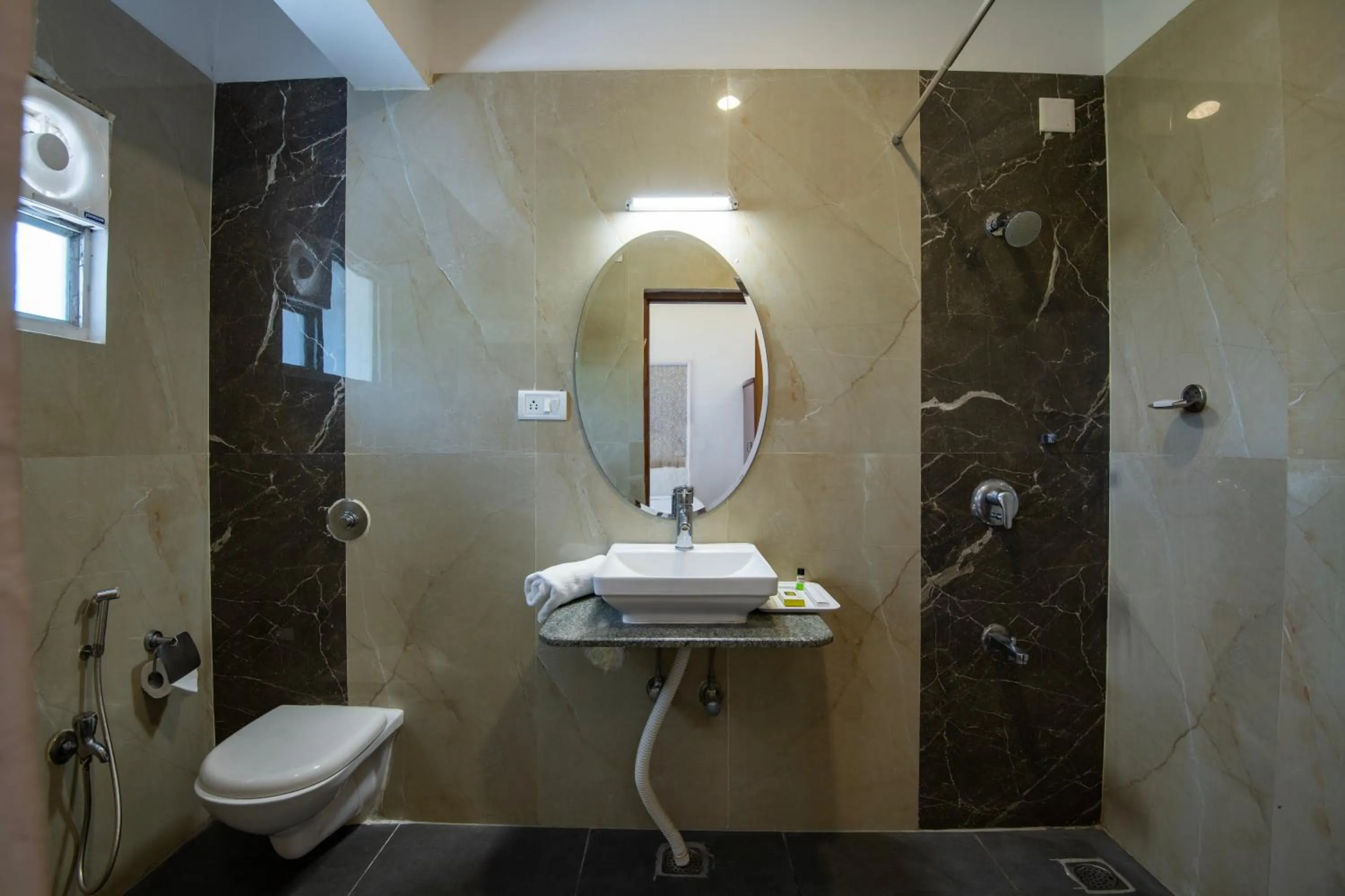 Bathroom in Hyde Park Orchards