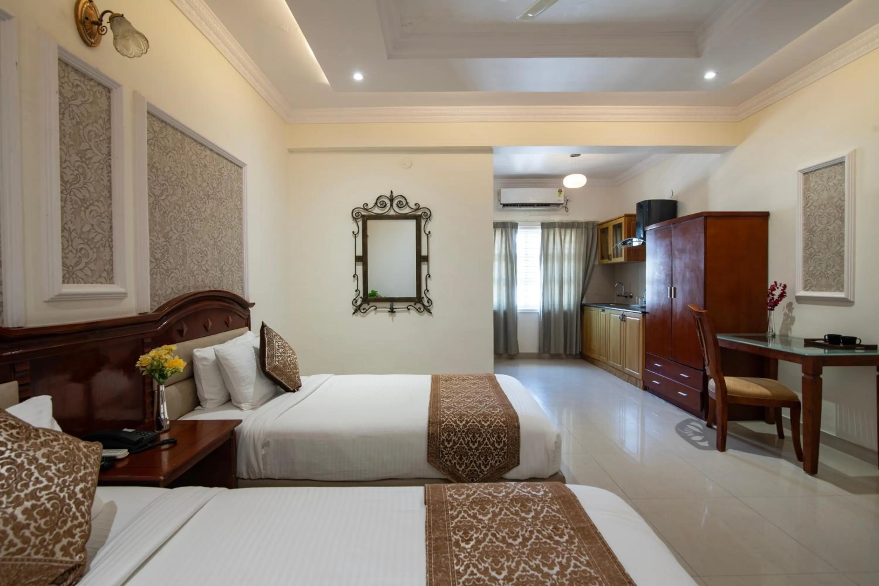 Bed in Hyde Park Orchards