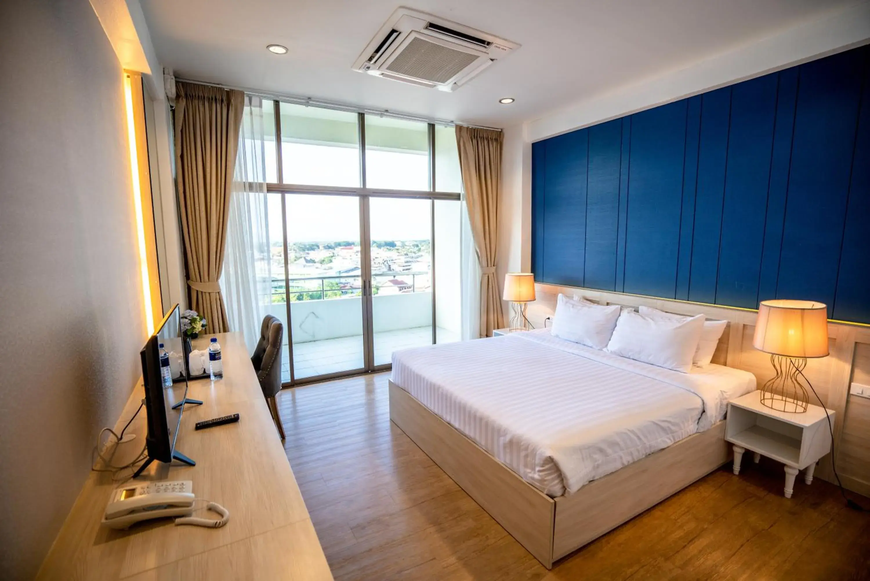 Superior Double Room in Phrae Nakara Hotel Superior Double Room in Phrae Nakara Hotel