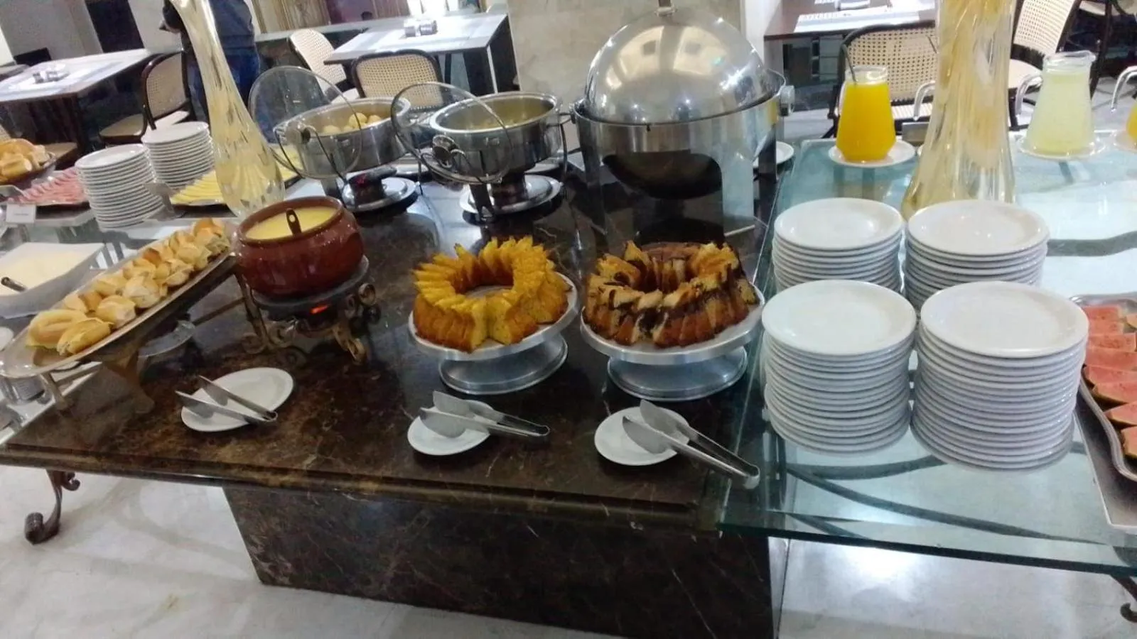 Breakfast in Hotel Euro Suite São Paulo by Nacional Inn - A 600 METROS DA RUA 25 DE MARÇO