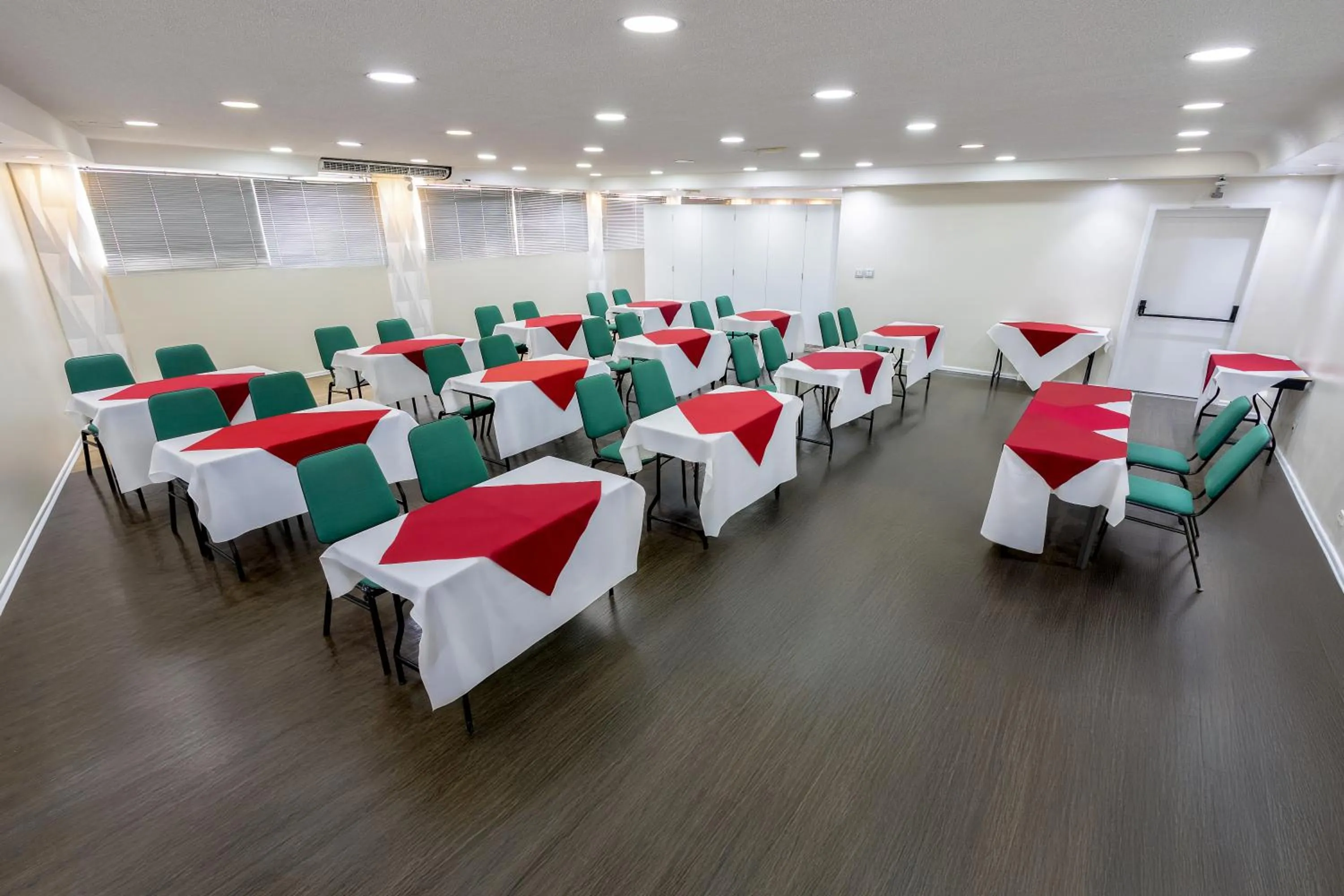 Banquet/Function facilities in Hotel Euro Suite São Paulo by Nacional Inn - A 600 METROS DA RUA 25 DE MARÇO