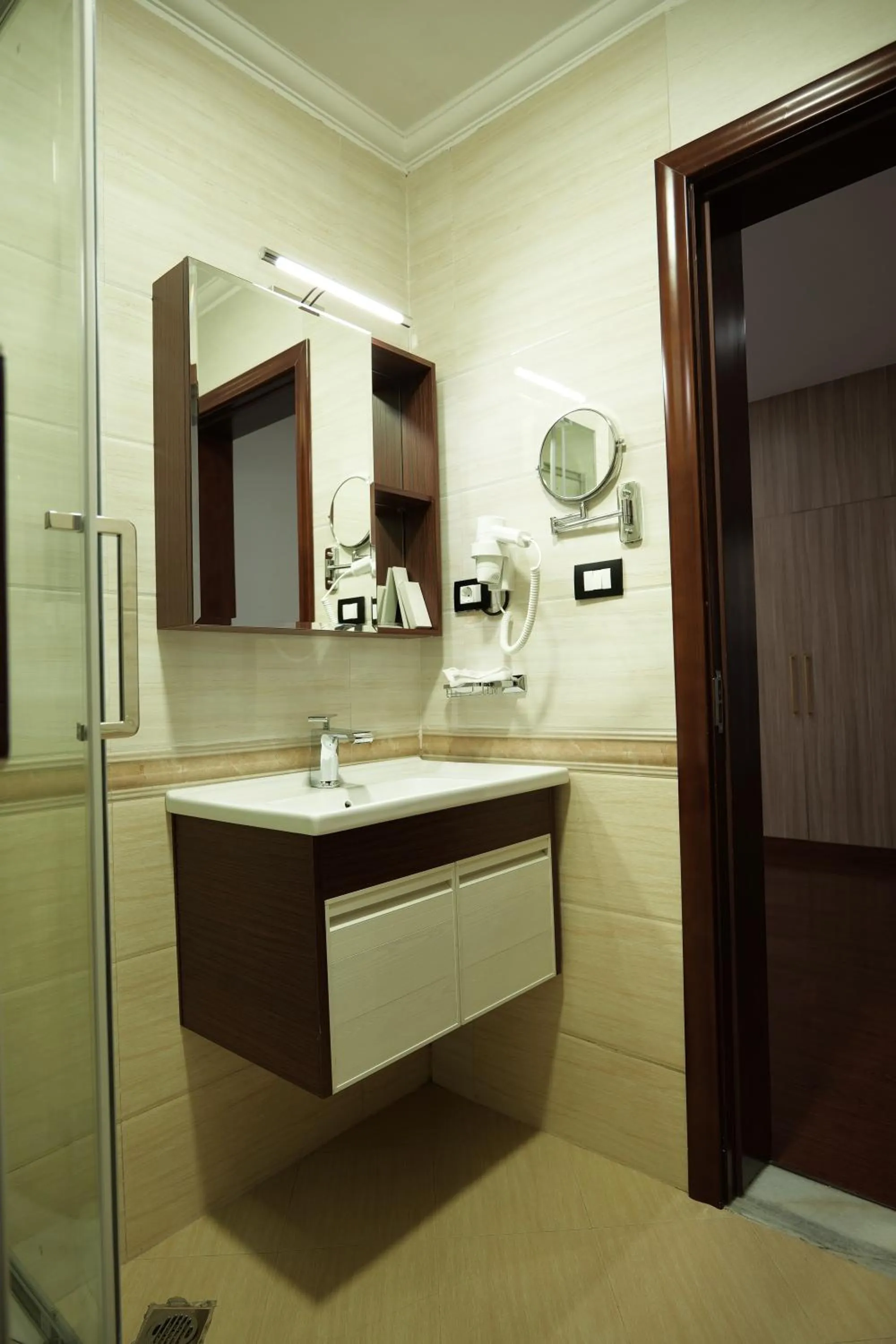Bathroom in Crescent International Hotel