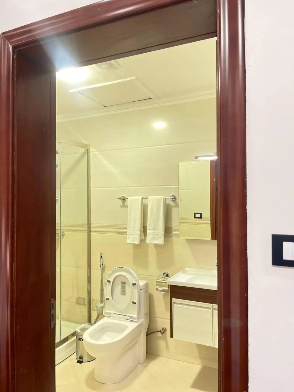 Bathroom in Crescent International Hotel