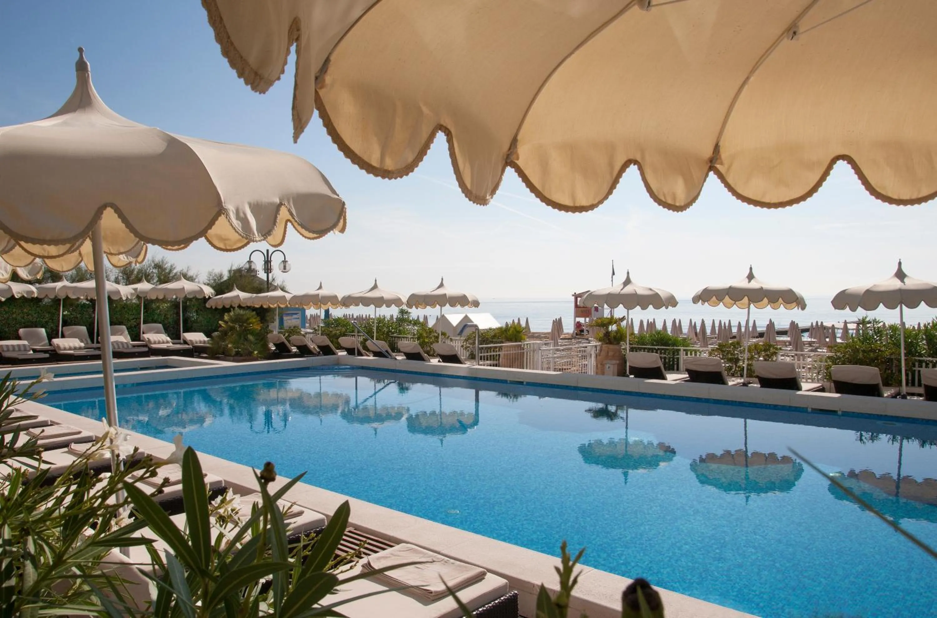 Swimming pool in Hotel Delle Nazioni