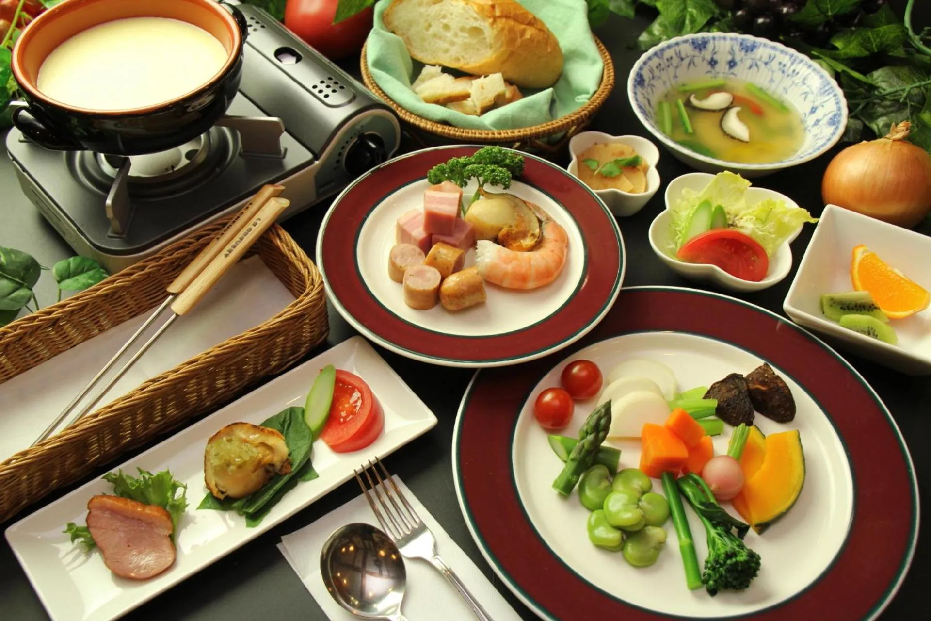 Meals in Lodge Clubman