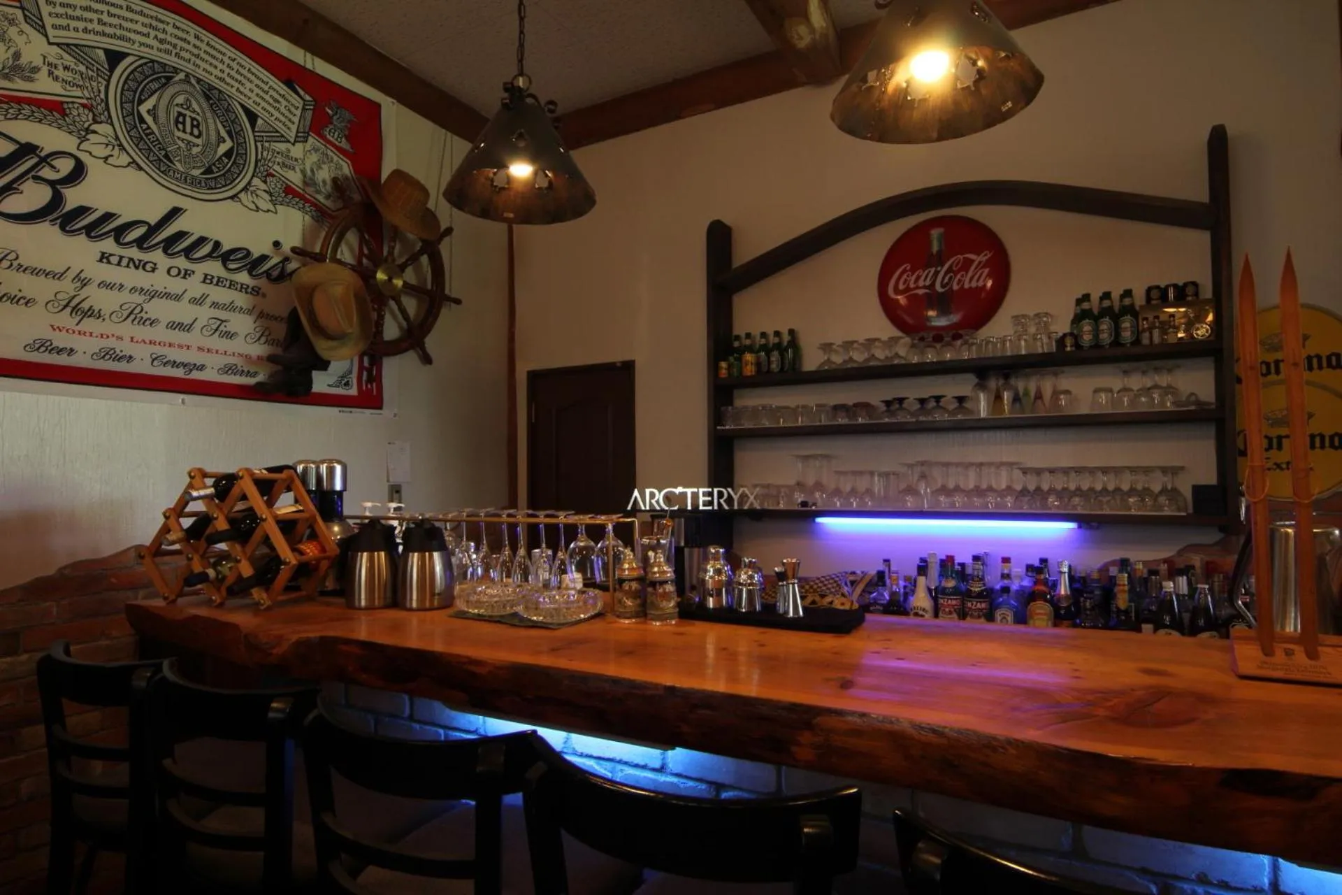 Restaurant/places to eat in Lodge Clubman