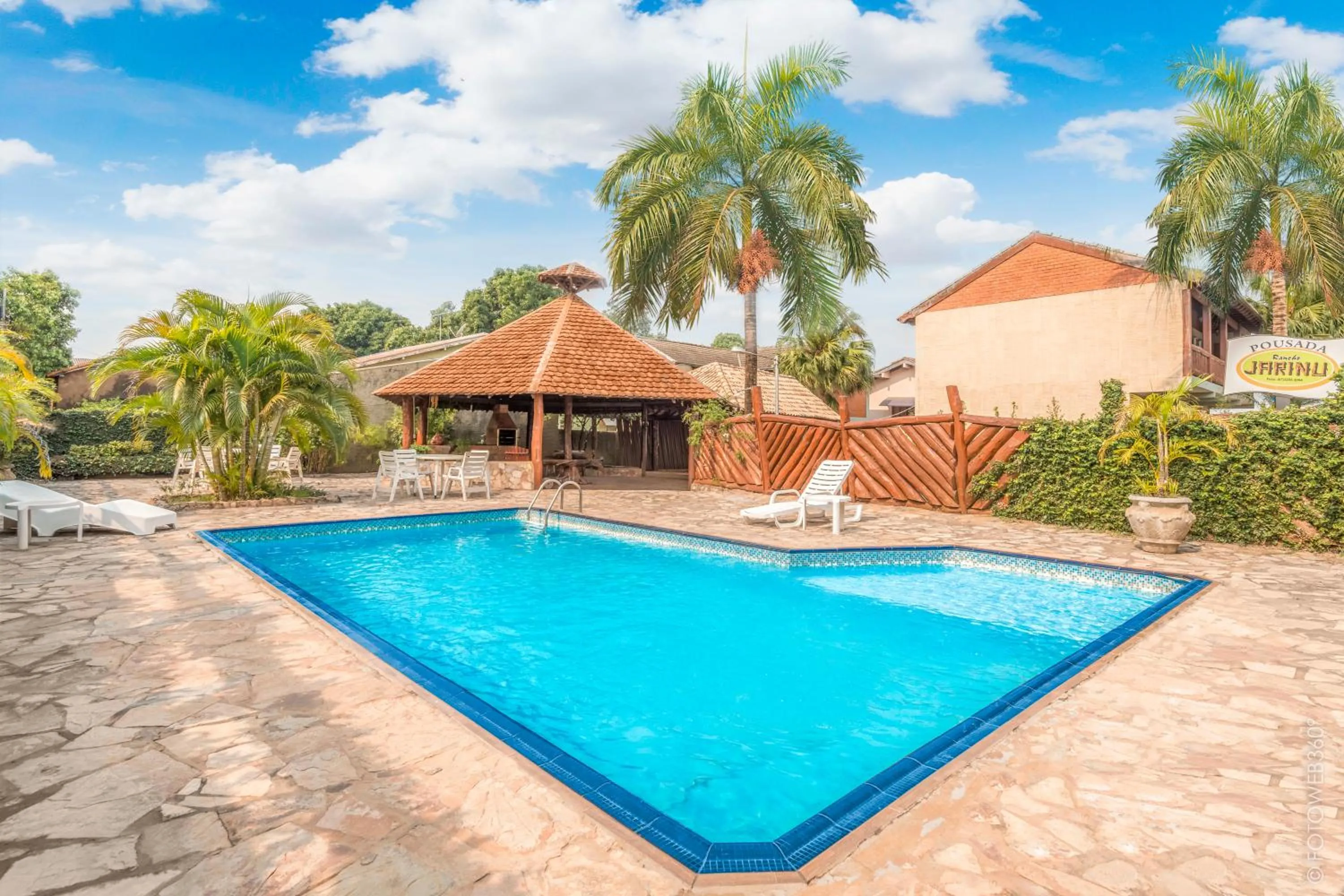 BBQ facilities in Pousada Rancho Jarinu