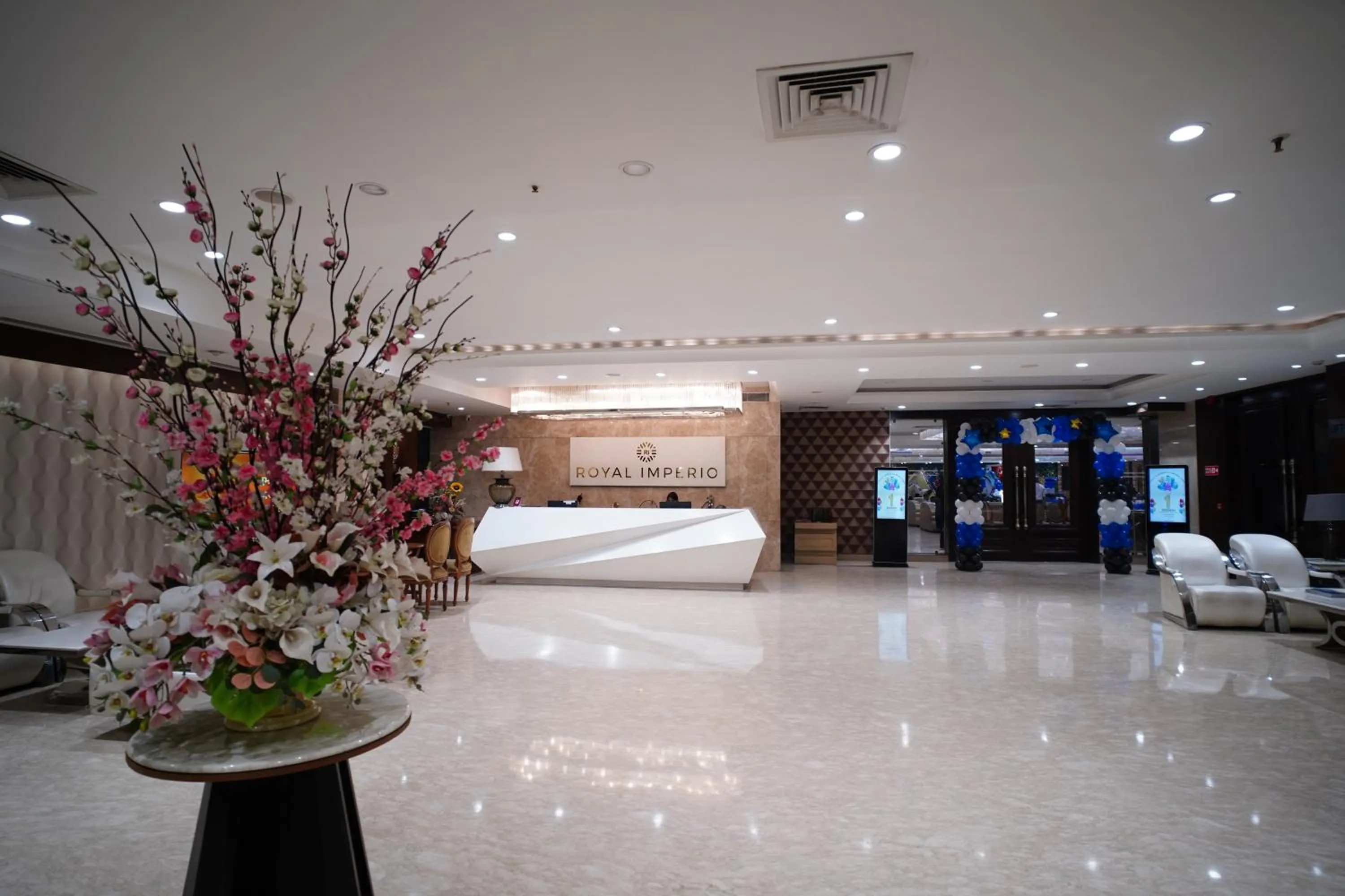 Lobby or reception in Hotel Royal Imperio