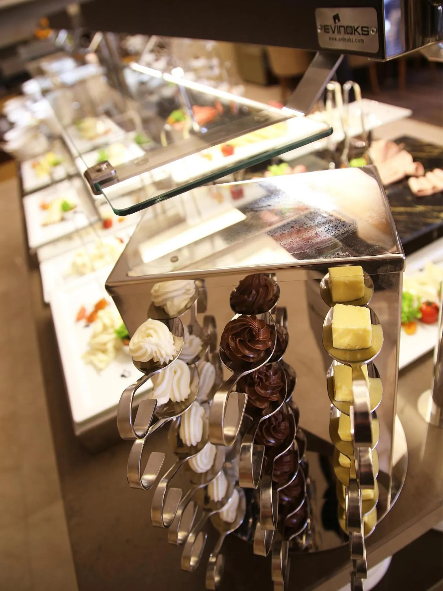 Buffet breakfast in Morrian Hotel