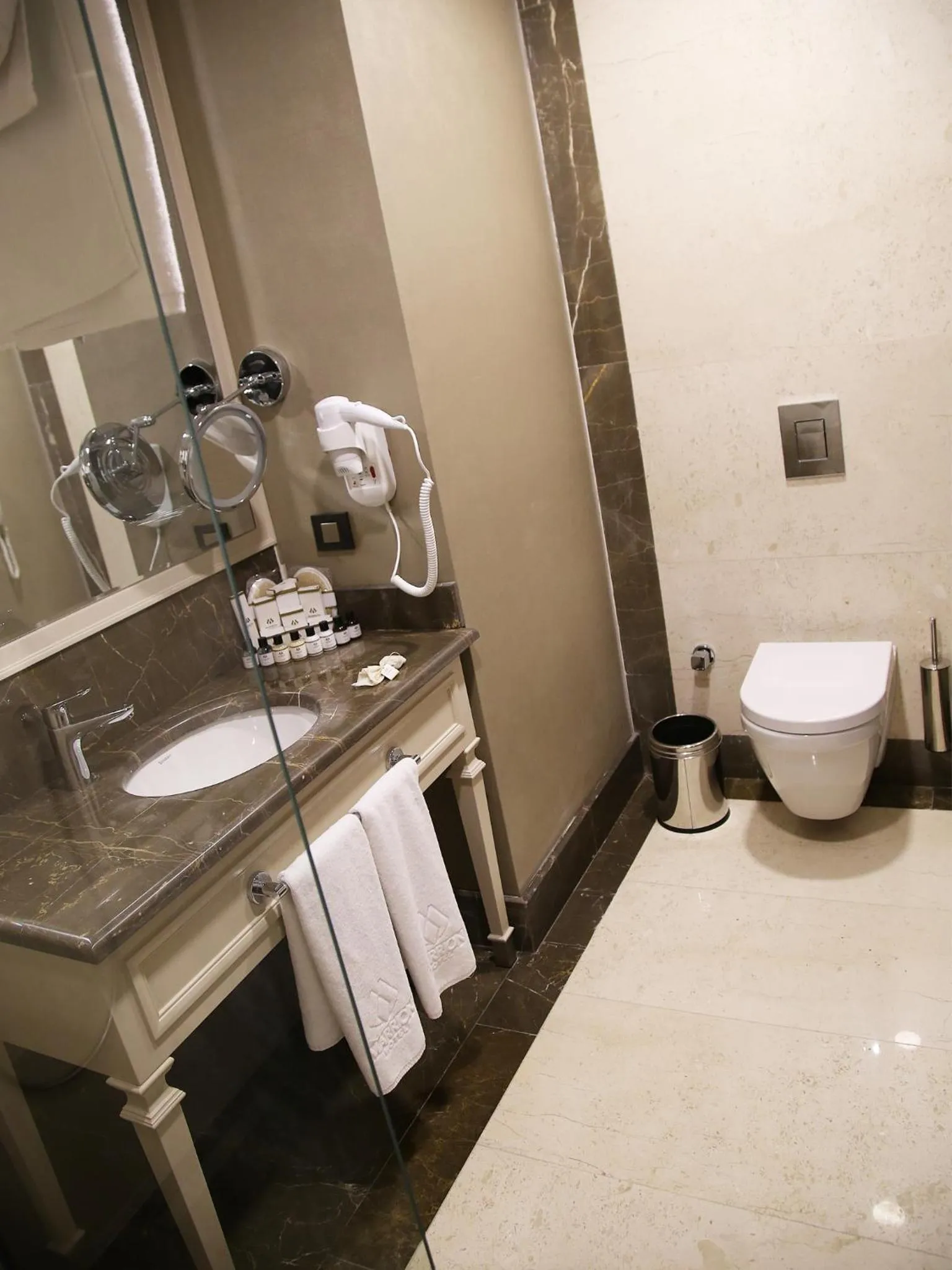 Bathroom in Morrian Hotel