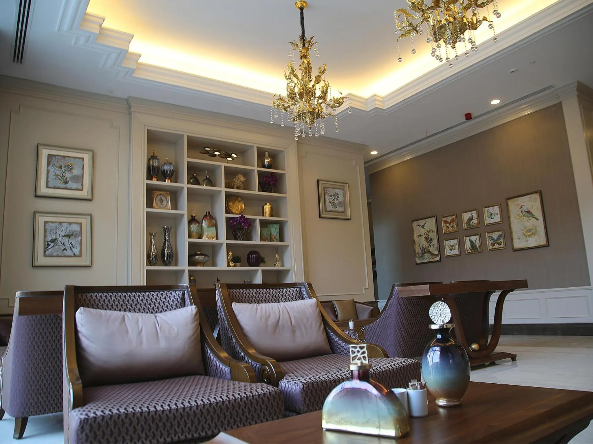 Lobby or reception in Morrian Hotel